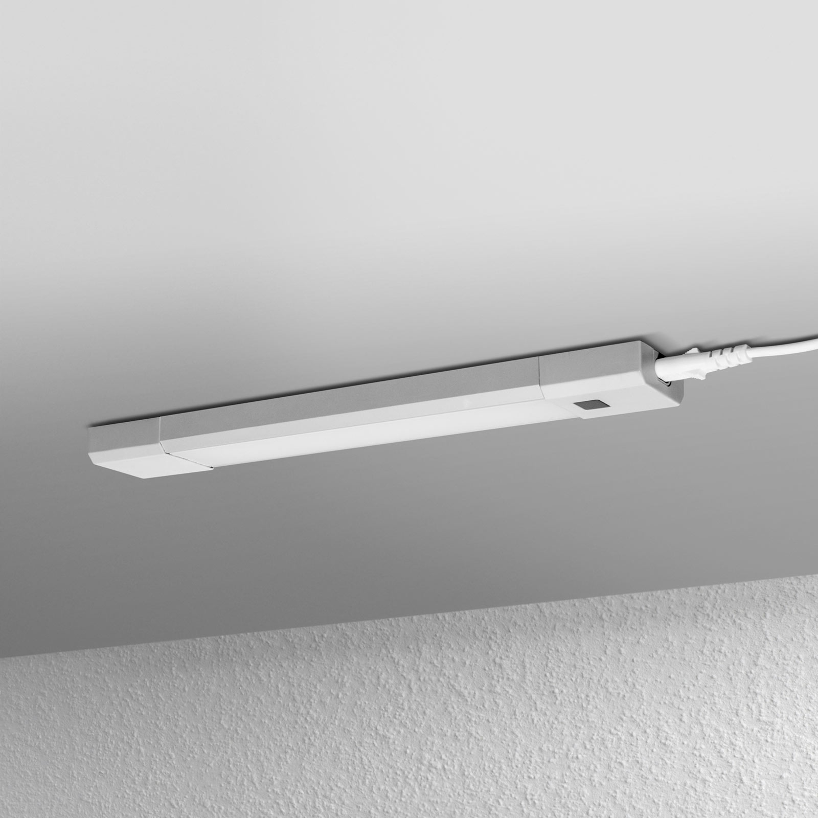 LEDVANCE Linear Slim RGBW podlinkové světlo 30cm