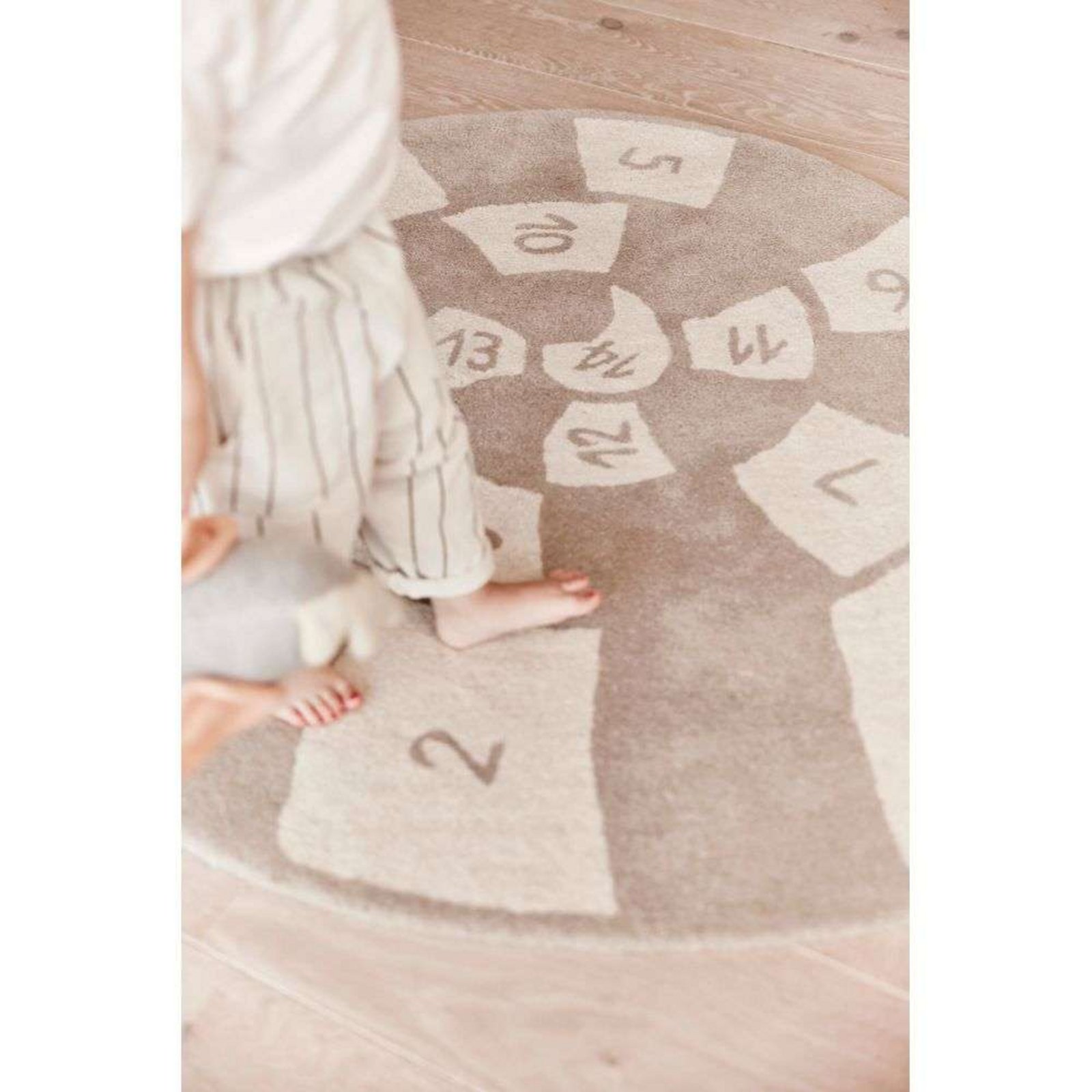 Nautilus Hopscotch Rug Clay/Off-White - OYOY Living Design