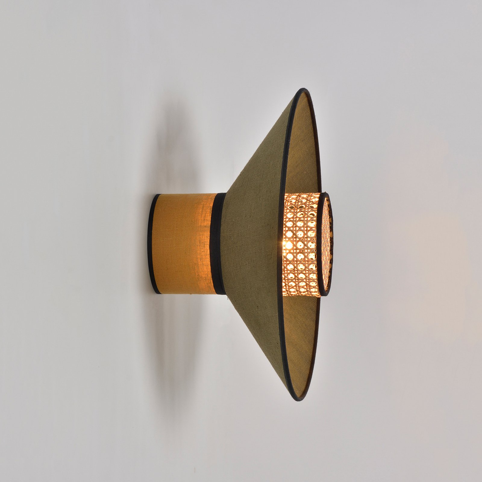 Singapour Wandleuchte, khaki/curry - MARKET SET Singapour Wandleuchte, khaki/curry - MARKET SET