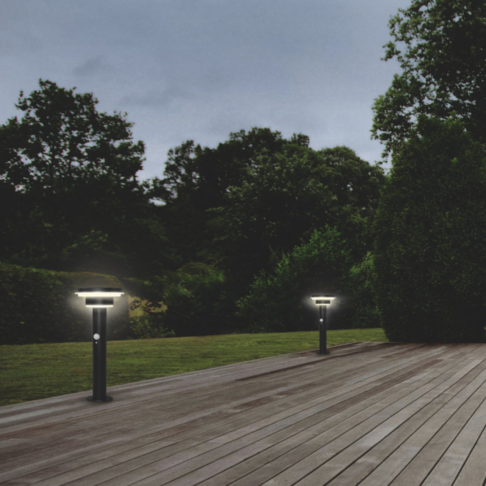 LEDVANCE Endura Solar Double Circle pillar light