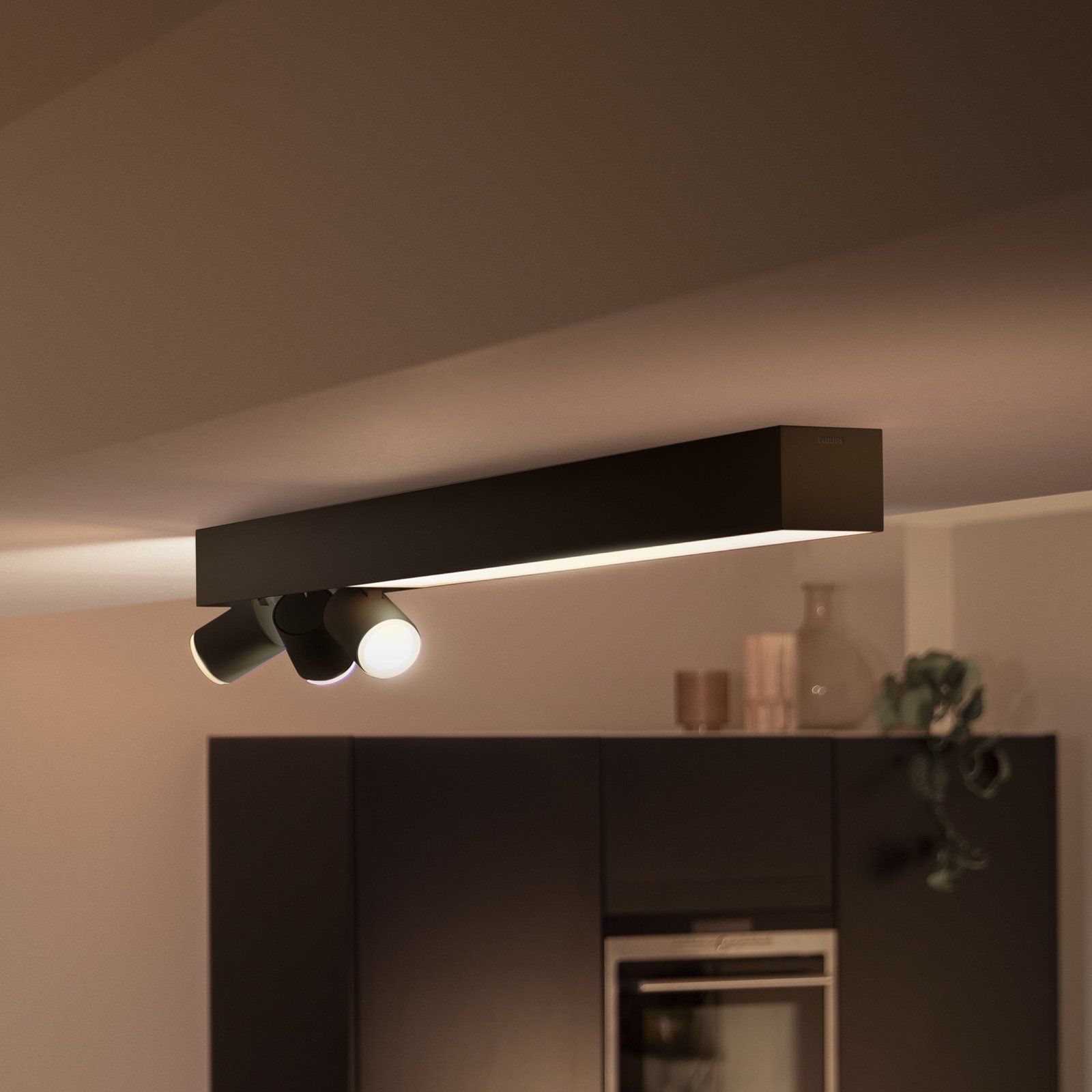 Philips Hue Spot pour plafond LED Centris noir à 3 lampes RVB CCT