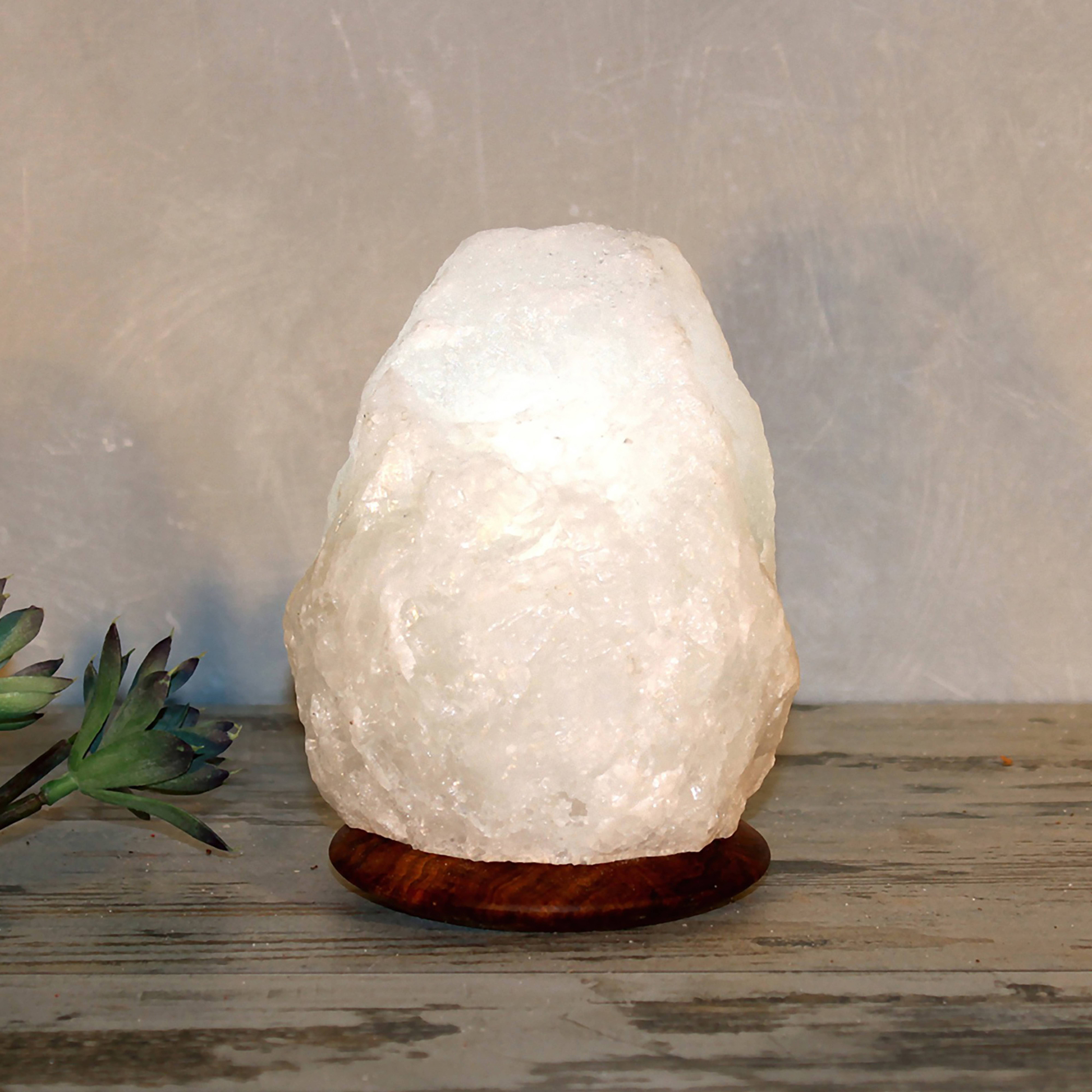 Salzkristallleuchte Rock White Line, 2-3 kg