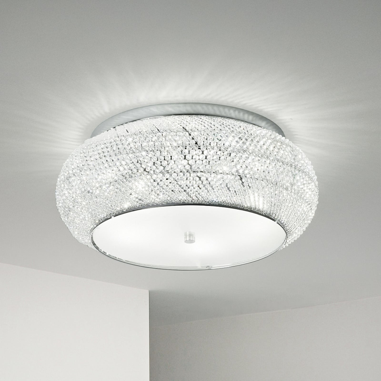 Stropné svietidlo IDEAL LUX Pasha, chrómová farba/číre, Ø 55 cm, sklo Stropné svietidlo IDEAL LUX Pasha, chrómová farba/číre, Ø 55 cm, sklo