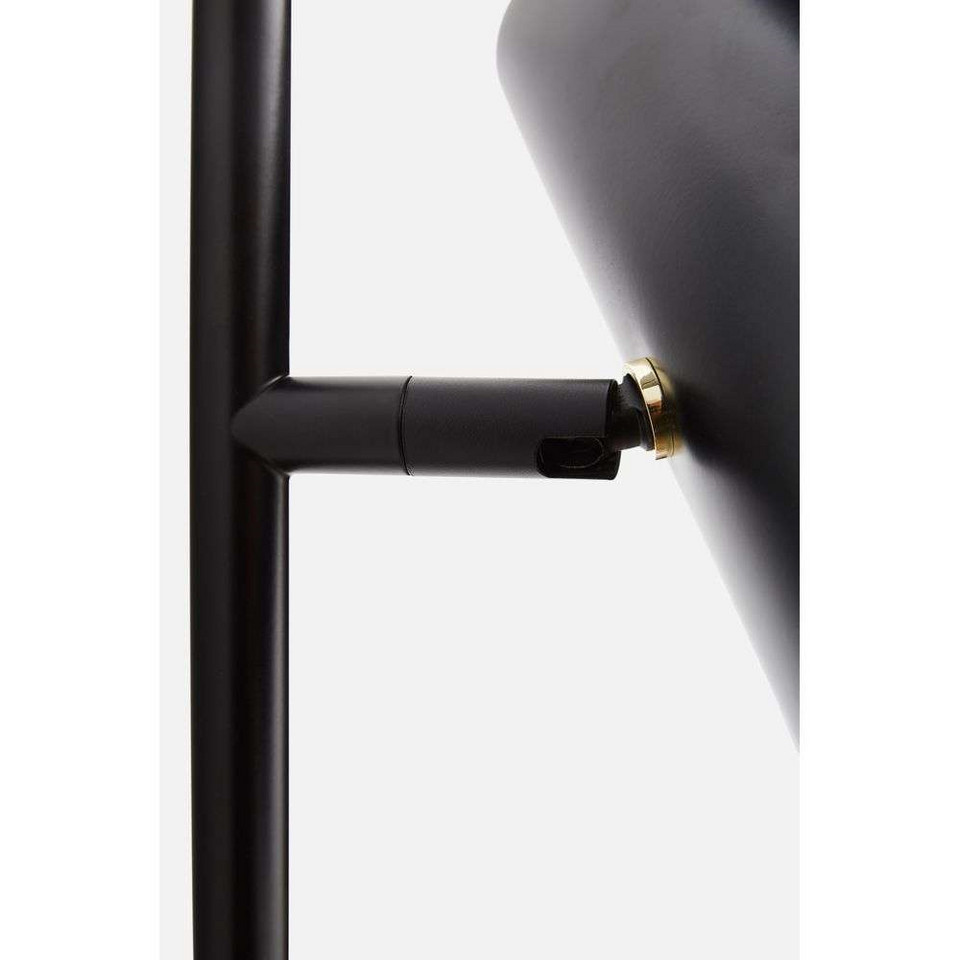 Woud Cono Golvlampa, svart från Woud
