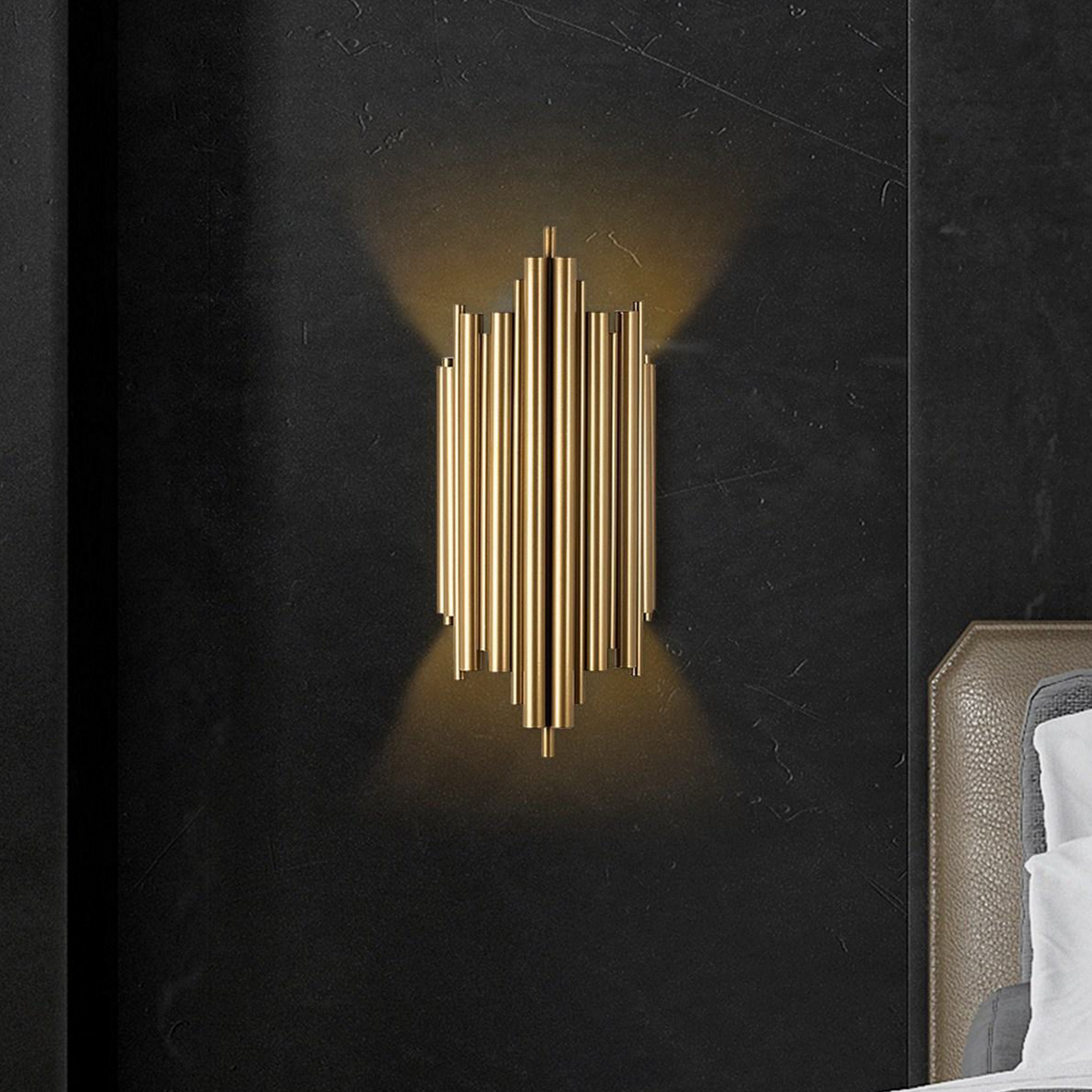 Vägglampa Reis 13341, guldfärgad, metall, höjd 50 cm