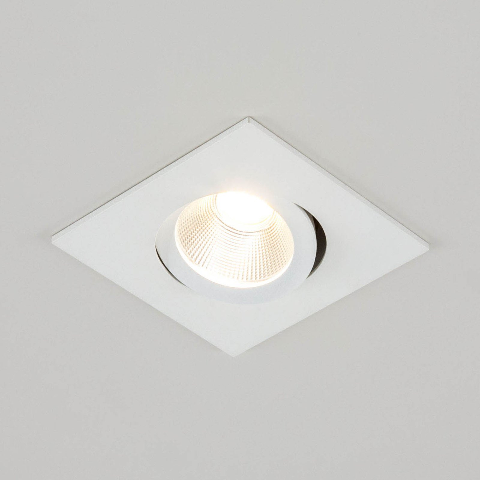 EVN PC20 recessed lamp angular phase dimmer 3000K
