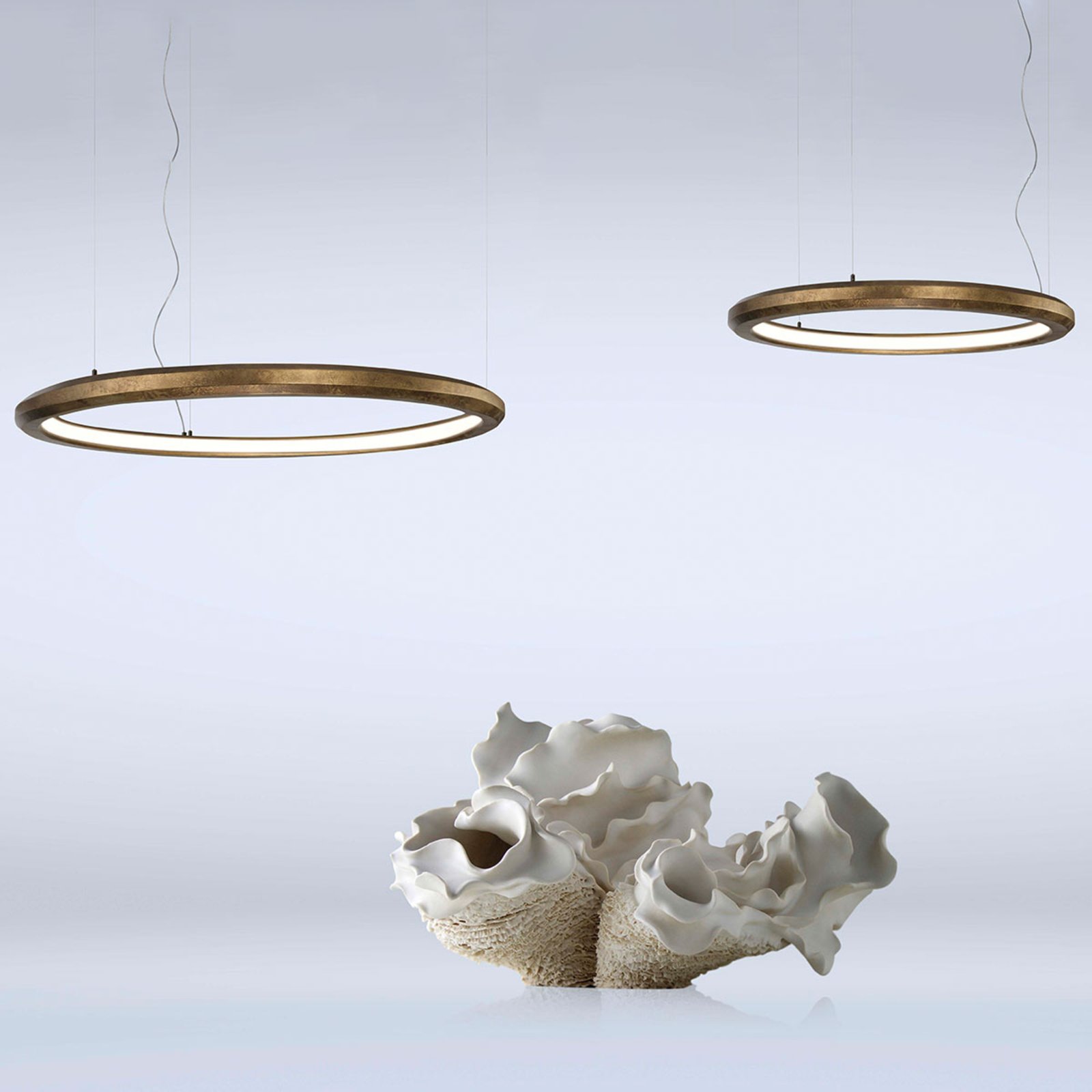 LED pakabinamas šviestuvas "Materica" viduje Ø 120 cm žalvario