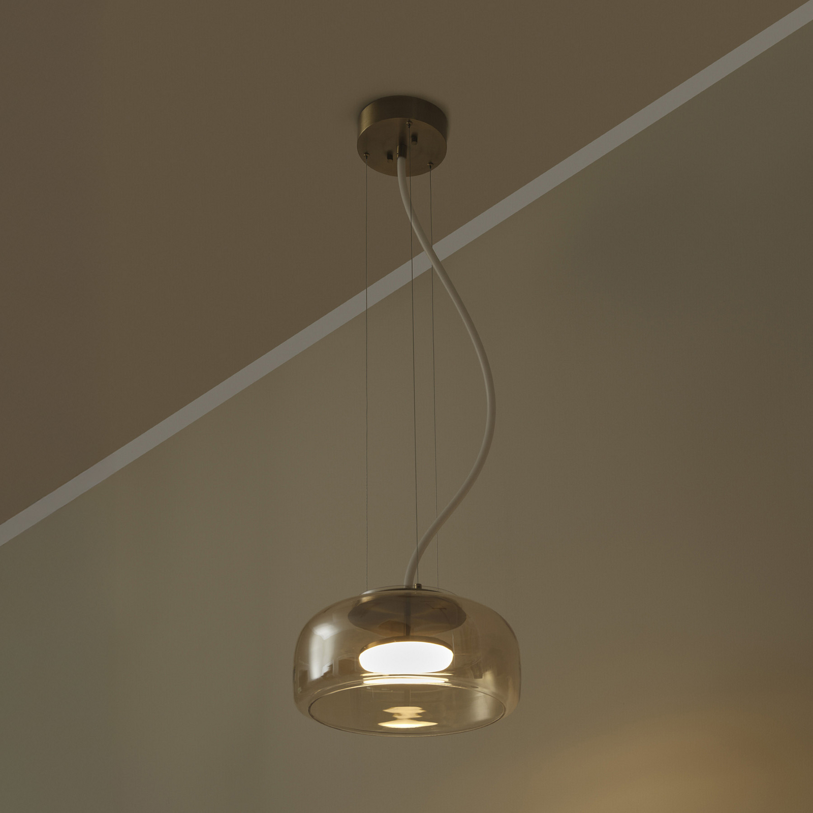 OSRAM DECOR GLOW LED lógó lámpa, borostyánsárga/arany, Ø 38 cm, felfelé/lefelé