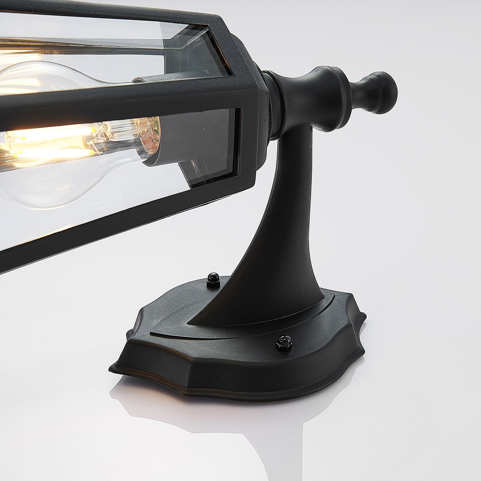 Nane Buiten Wandlamp Black - Lindby