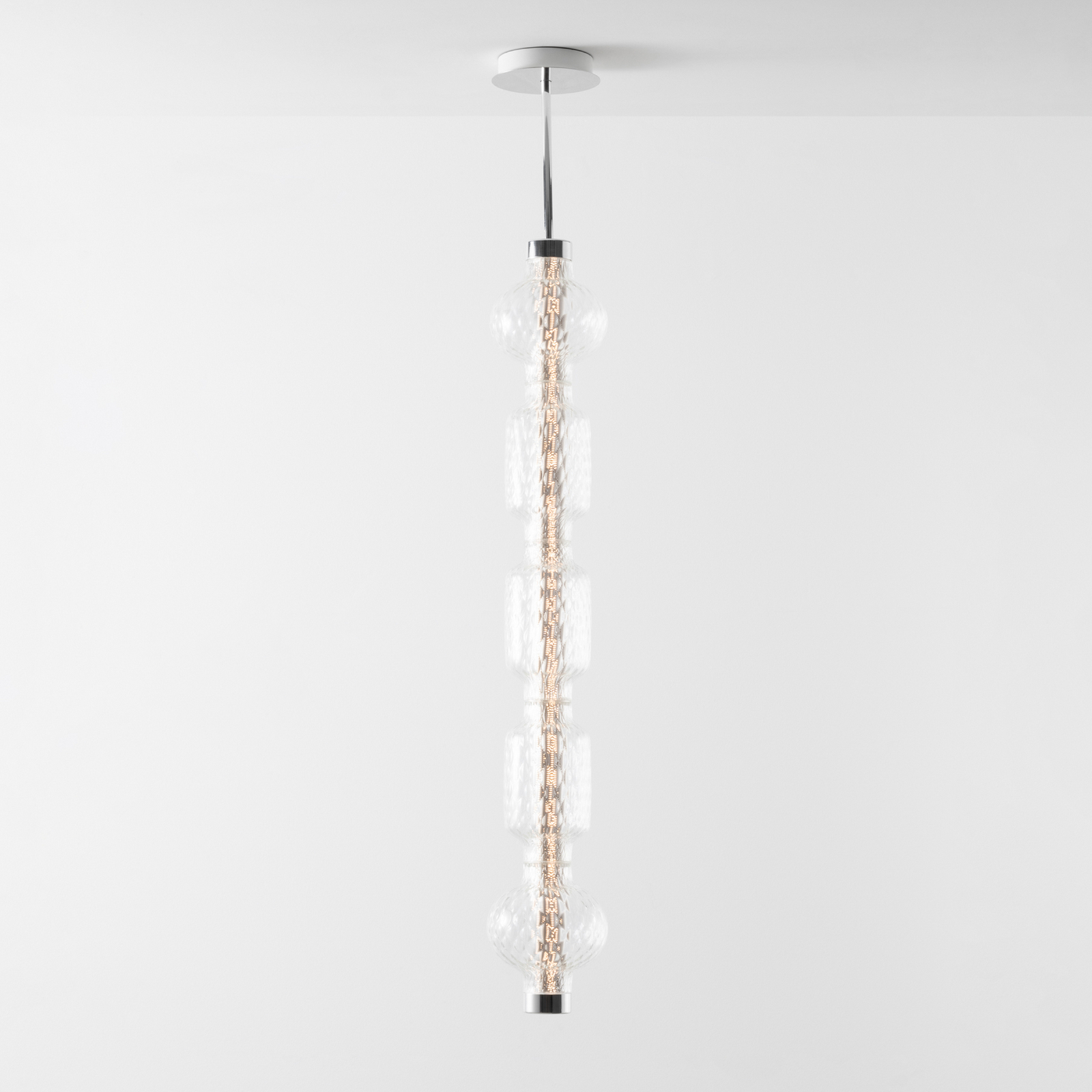Alambicco Vertical LED lógó lámpa, 123 cm, 2 700 K – Artemide Alambicco Vertical LED lógó lámpa, 123 cm, 2 700 K – Artemide