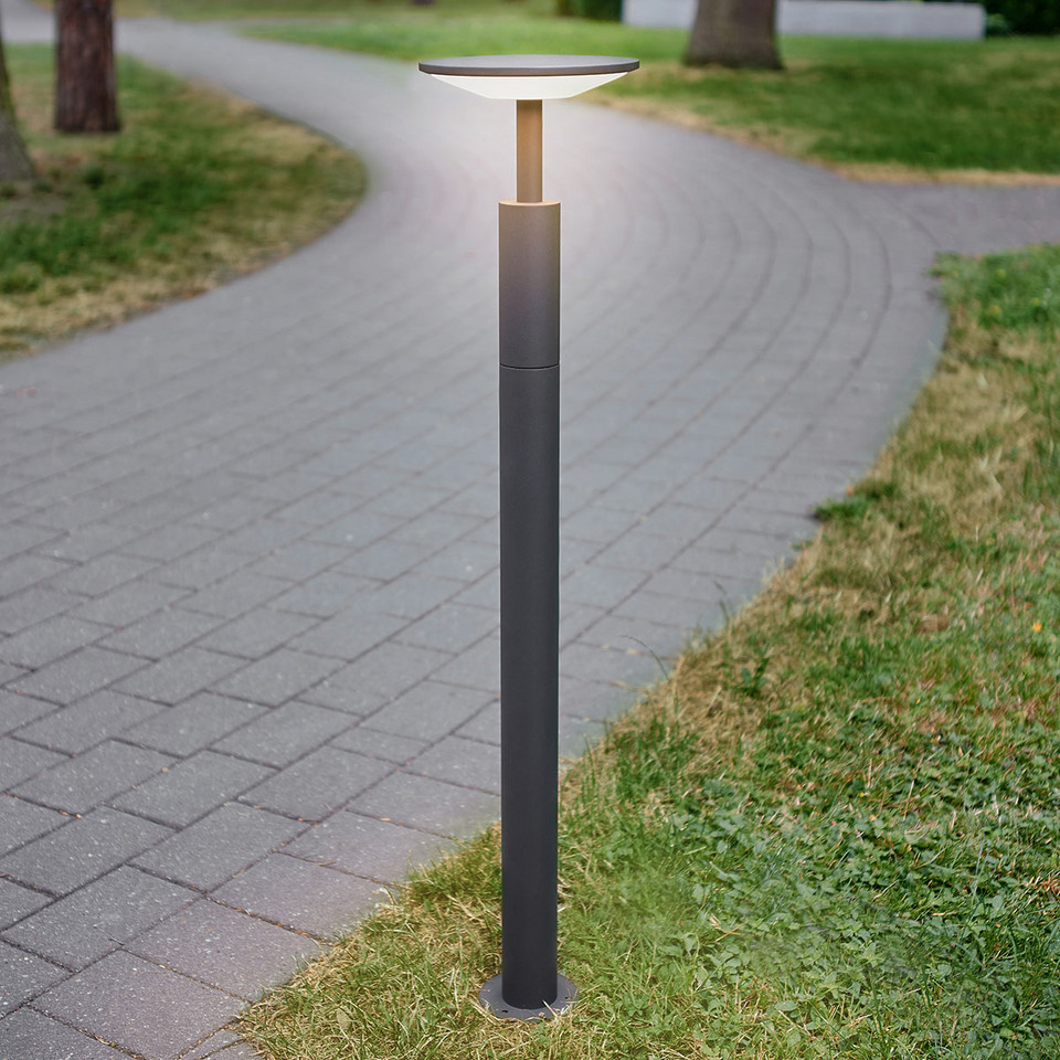Lucande Fenia Utomhus Trädgårdslampa H100, svart från Lucande