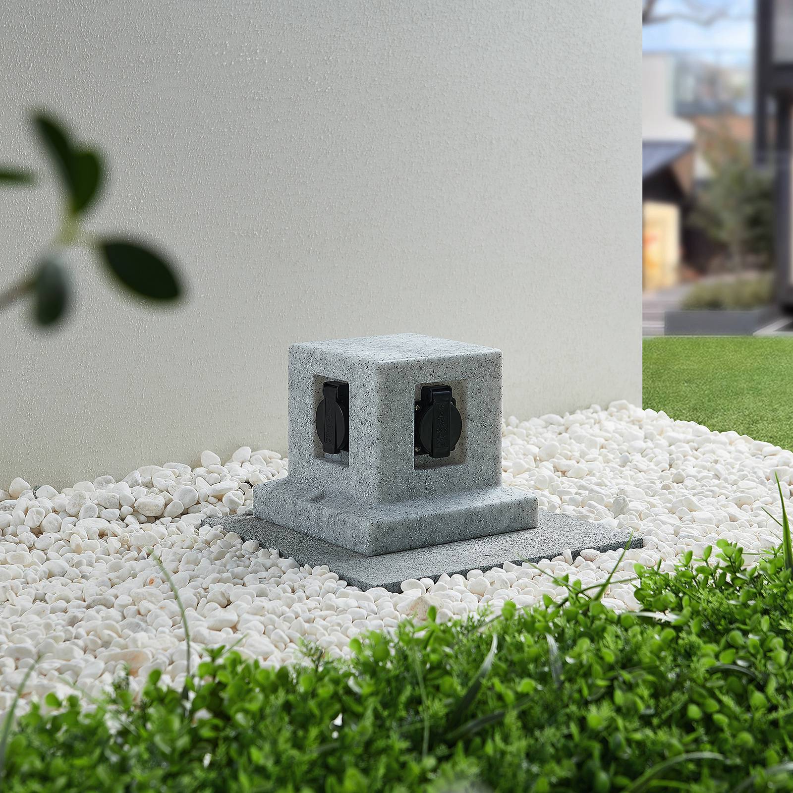 Lindby Granito stikkontaktstein med 4 stikkontaker