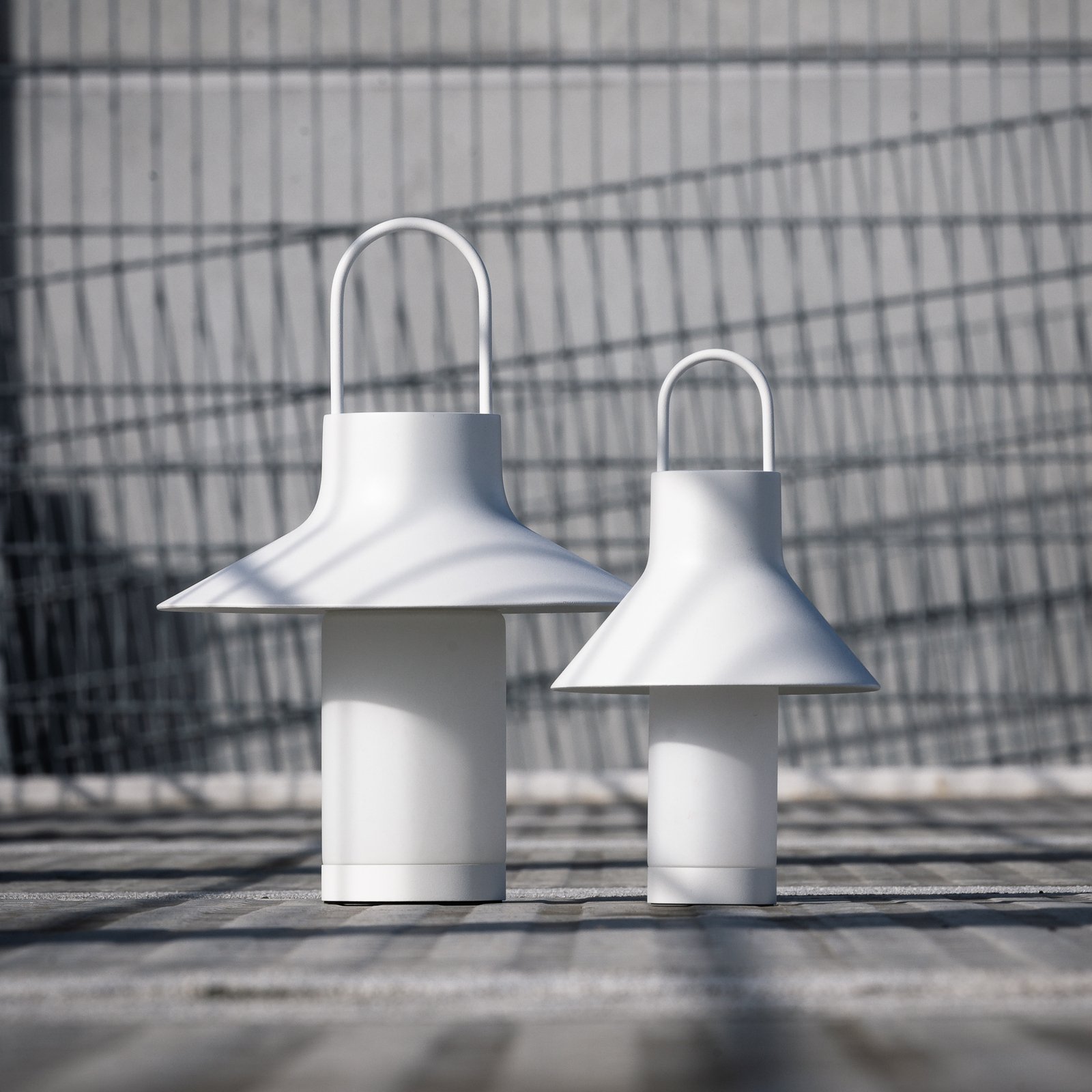 Shadow Portable Lampada da Tavolo S White - Loom Design