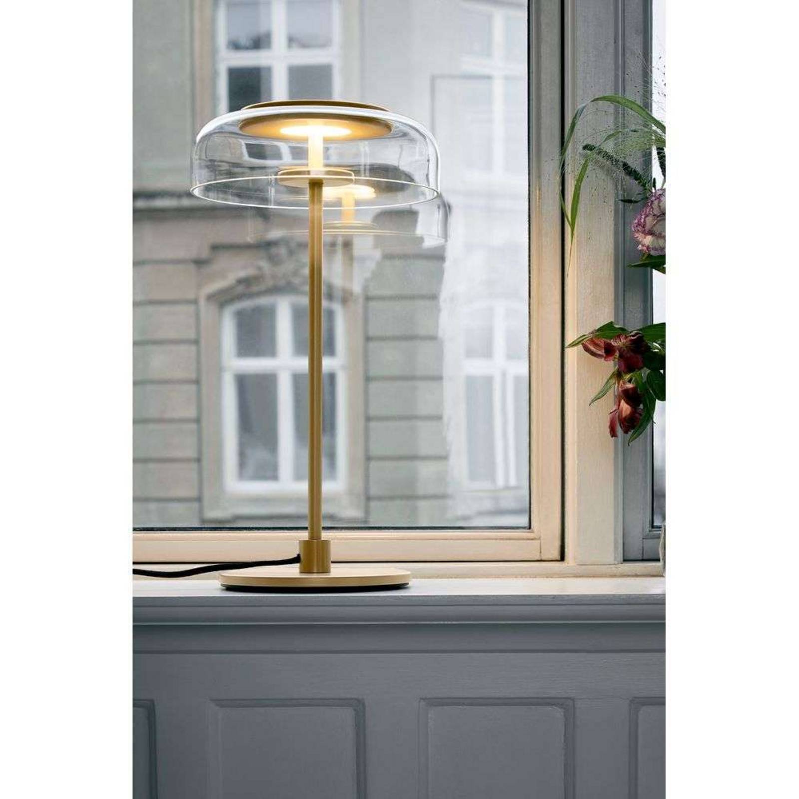 Lampa stołowa LED Nuura Blossi, wysokość 43 cm, kolor złoty/przezroczysty