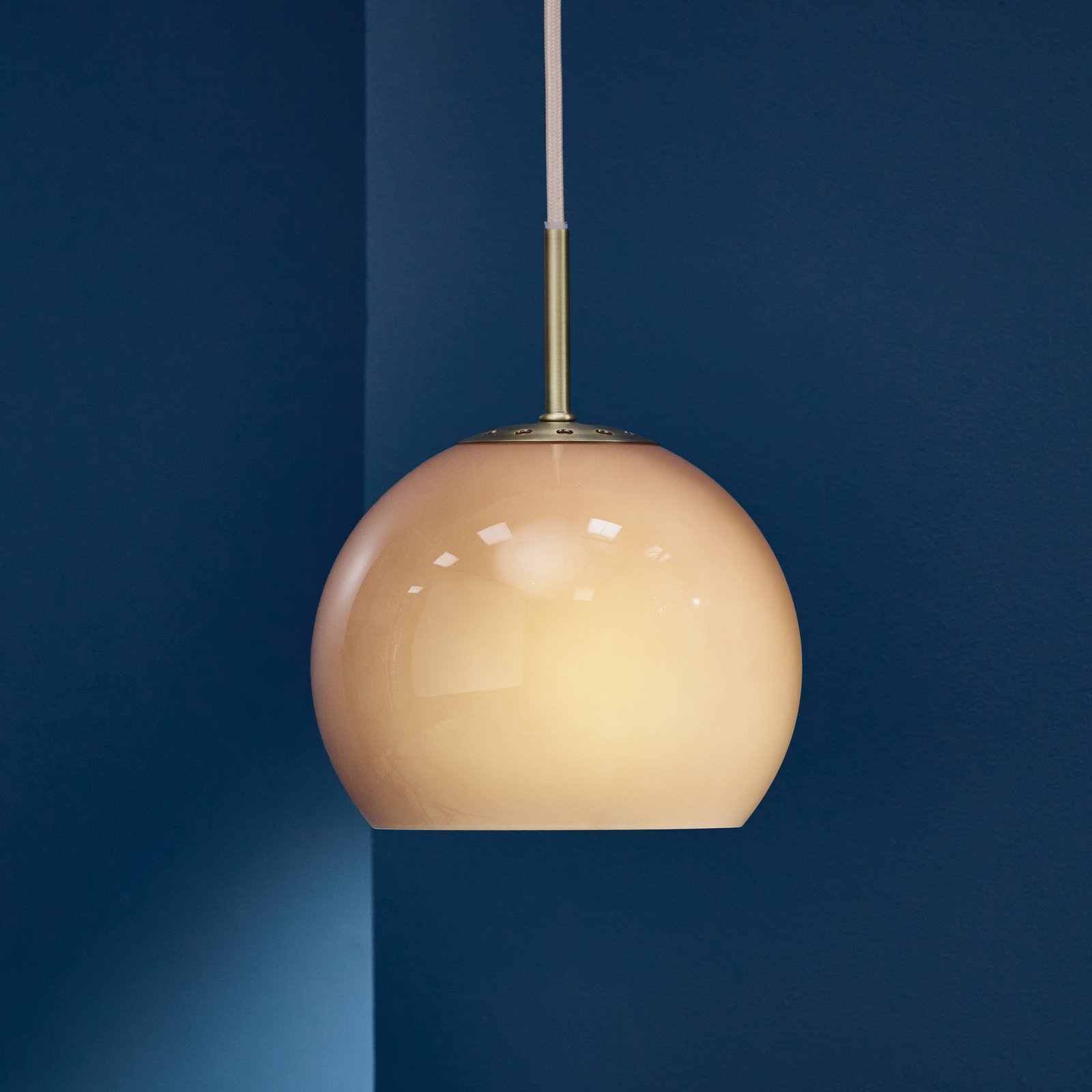 FRANDSEN Hanglamp Ball, cappuccino, Ø 18 cm, glas