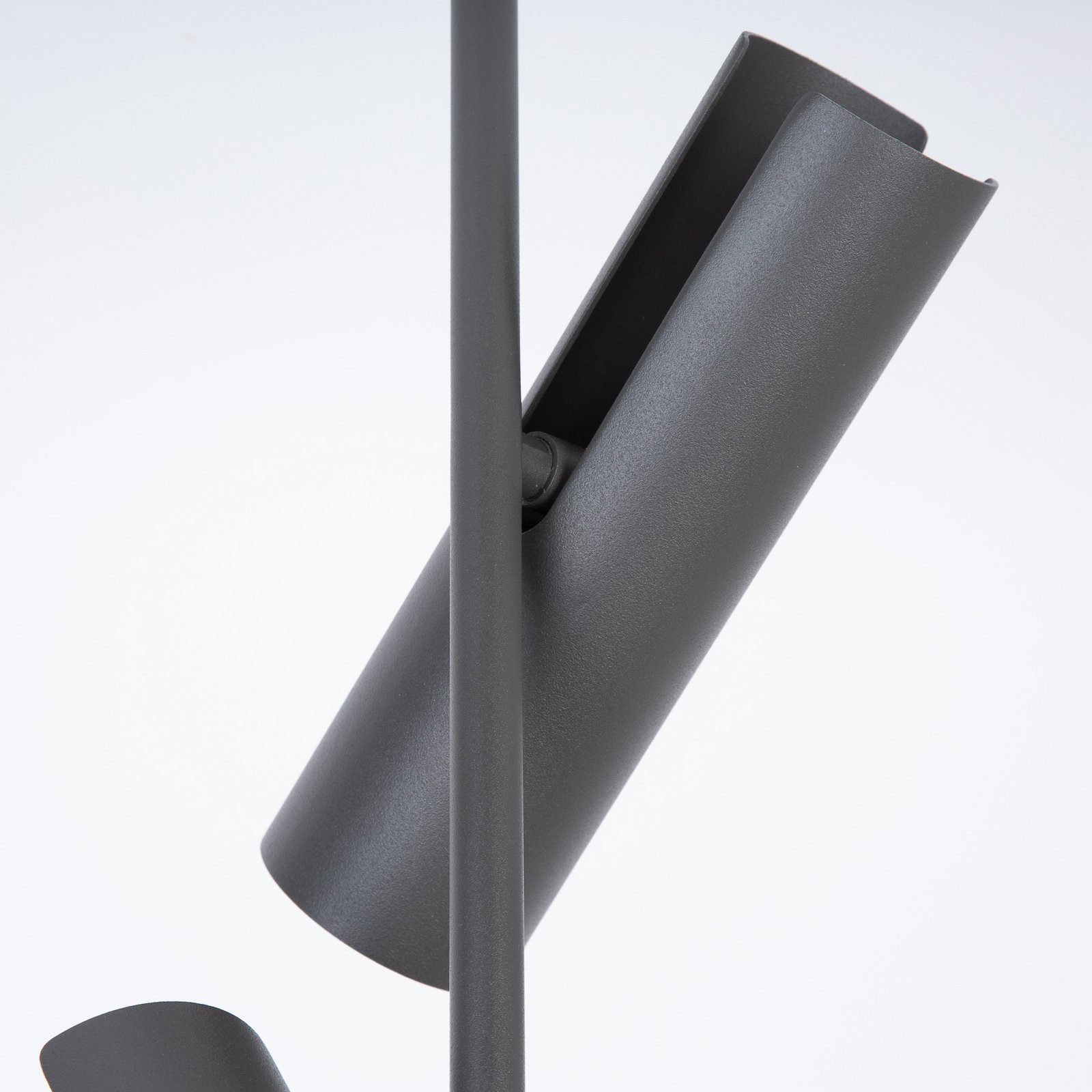 Deckenspot Leda 3, olivgrün, 3-flammig, Stahl, Höhe 76 cm