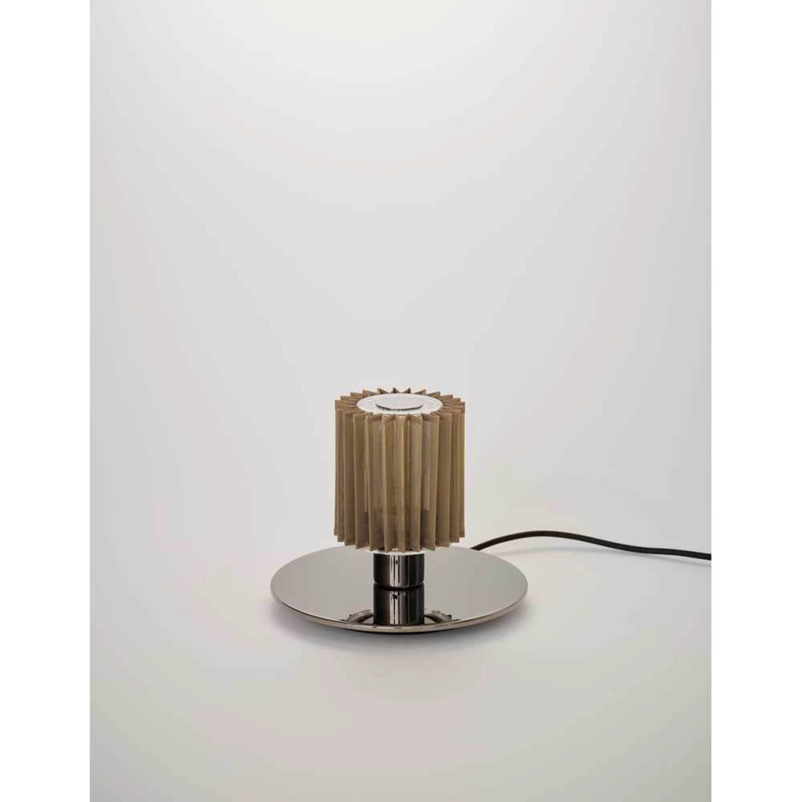 In the Sun 220 Lampe de Table Silver/Gold - DCW
