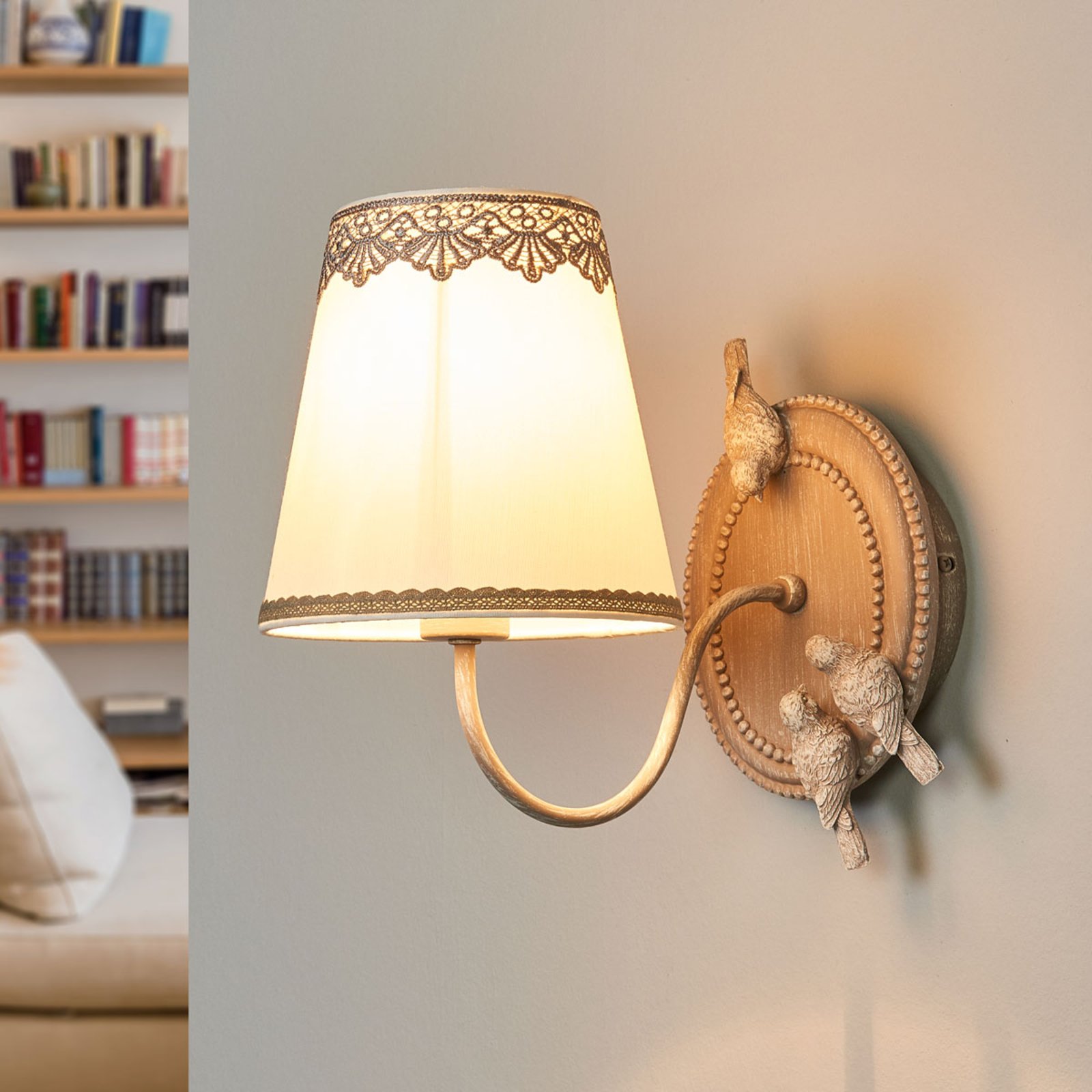 Maytoni Bouquet - wall lamp with cute lace finish, for Living / Dining Room, metal, uPVC, E14, 40 W, energy efficiency: A++, W: 15 cm, H: 28 cm