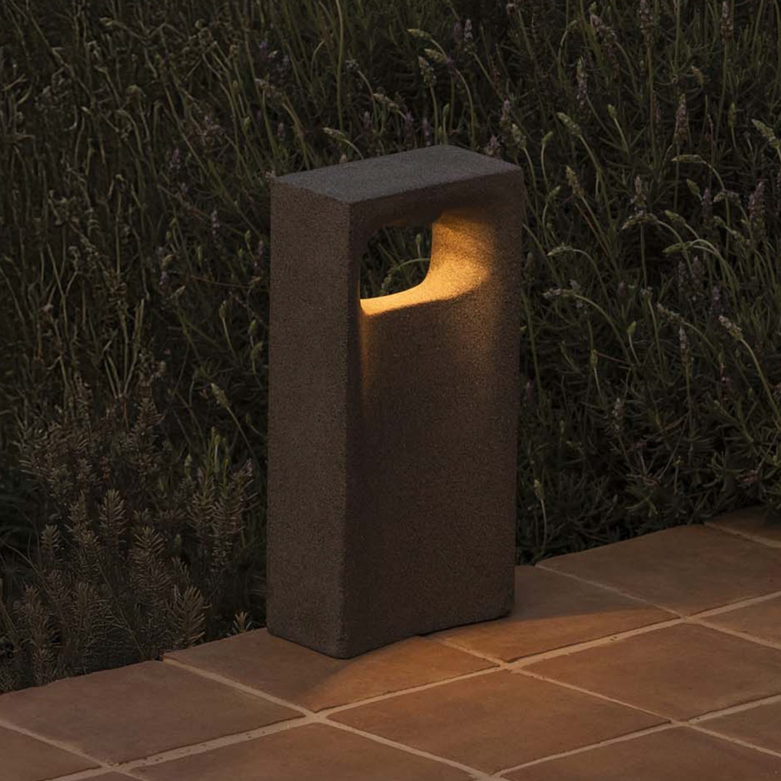 Glint LED pedestal light, 3000K, 40 cm, grey, concrete, IP55