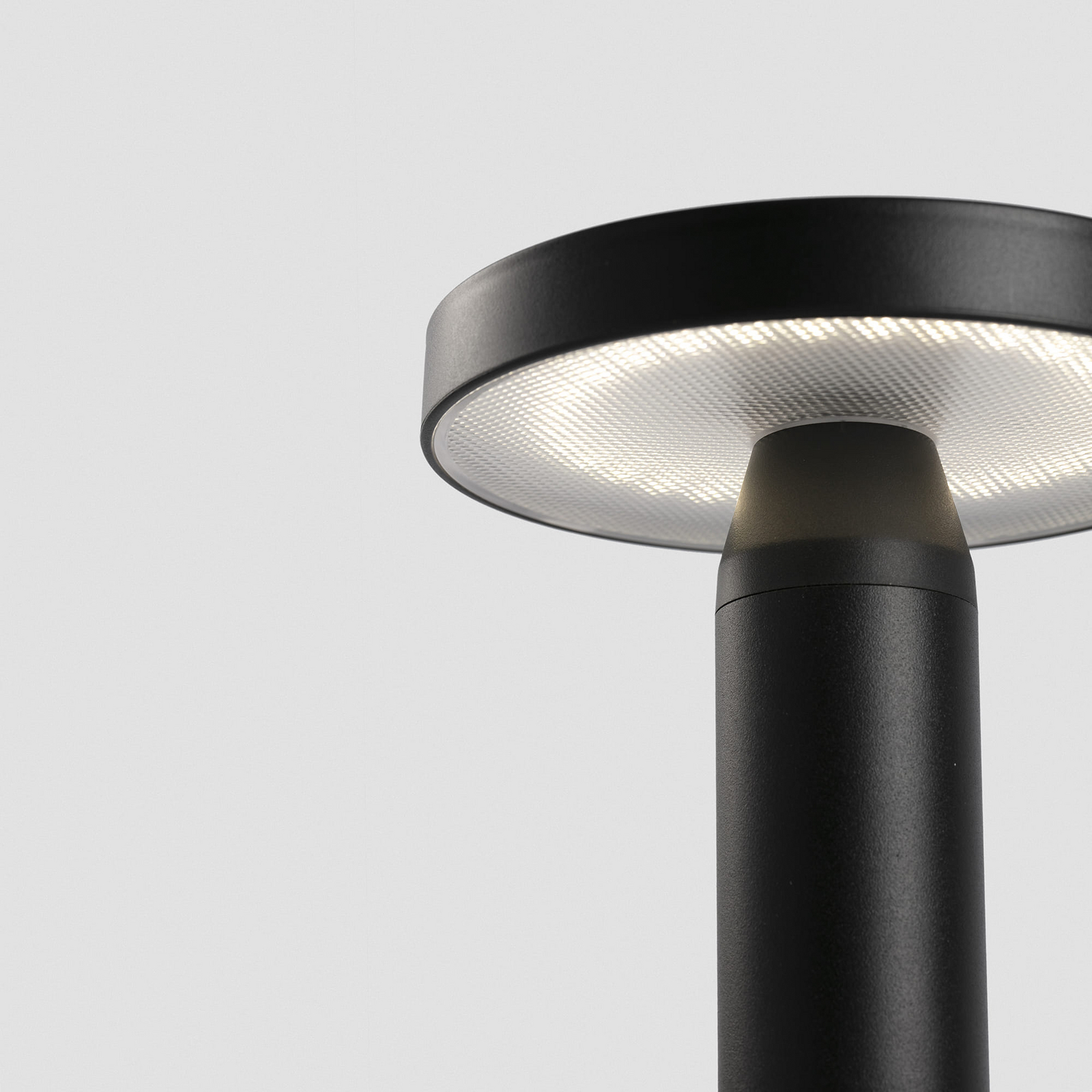 Lampe à poser LED solaire Cairo, noir, plastique, IP44, 21 cm