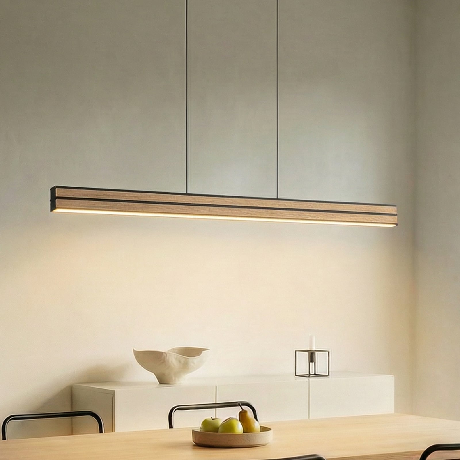 Quitani LED hanglamp Lisene, eiken/zwart CCT 117 cm, dimbaar