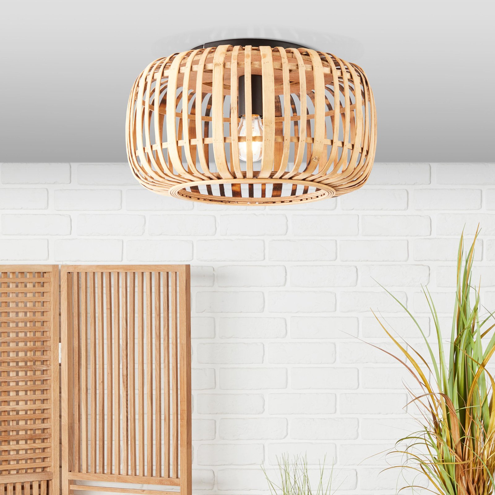 Stropné svietidlo Woodrow, Ø 40 cm, svetlé drevo, bambus/kov