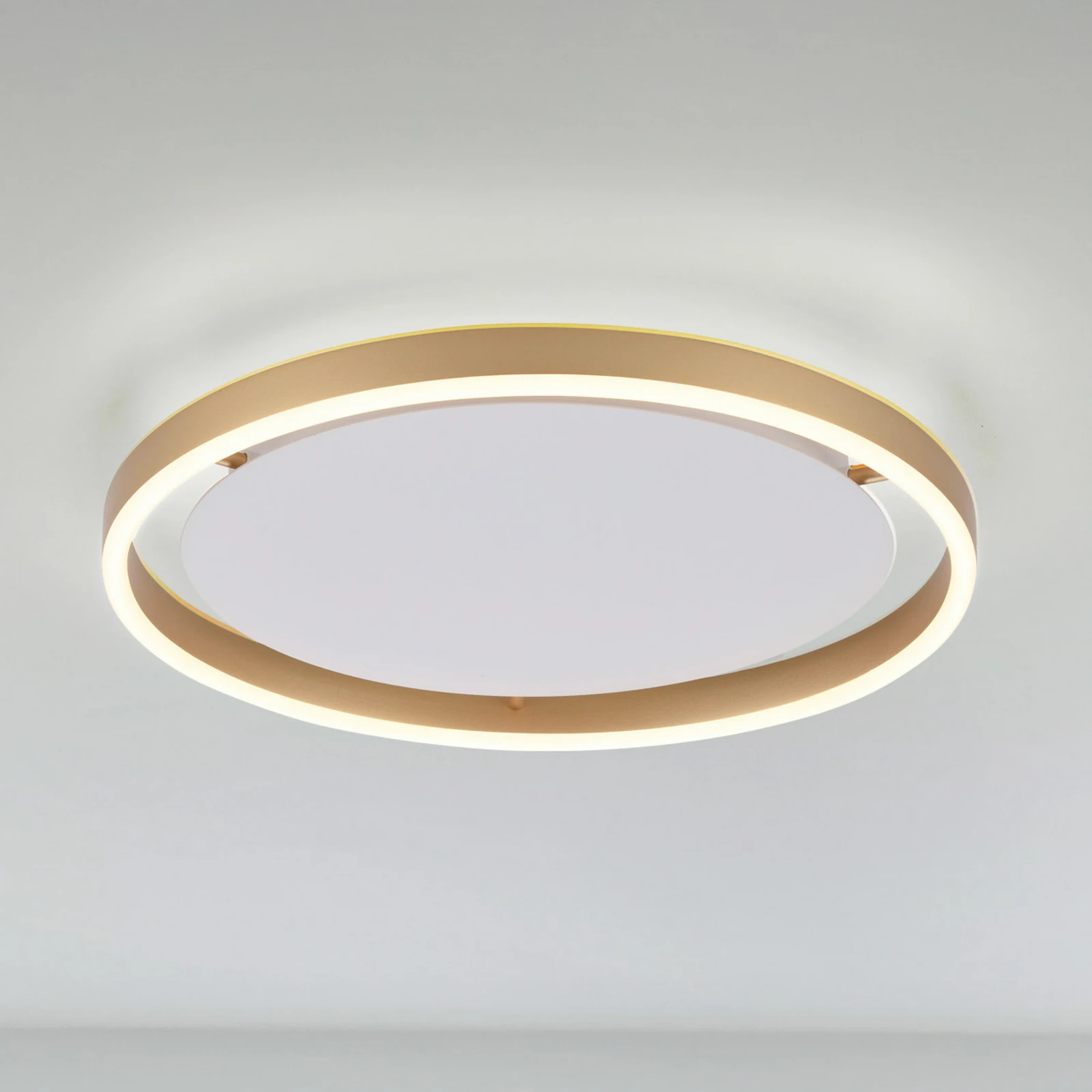 LED-Deckenleuchte Ritus, Ø 39,3cm messing matt