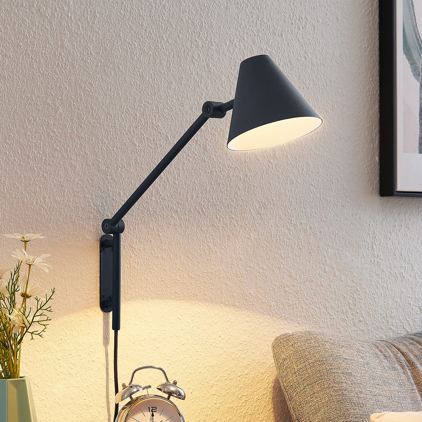 Lucande Phina væglampe, udtrækkelig, 50,7 cm
