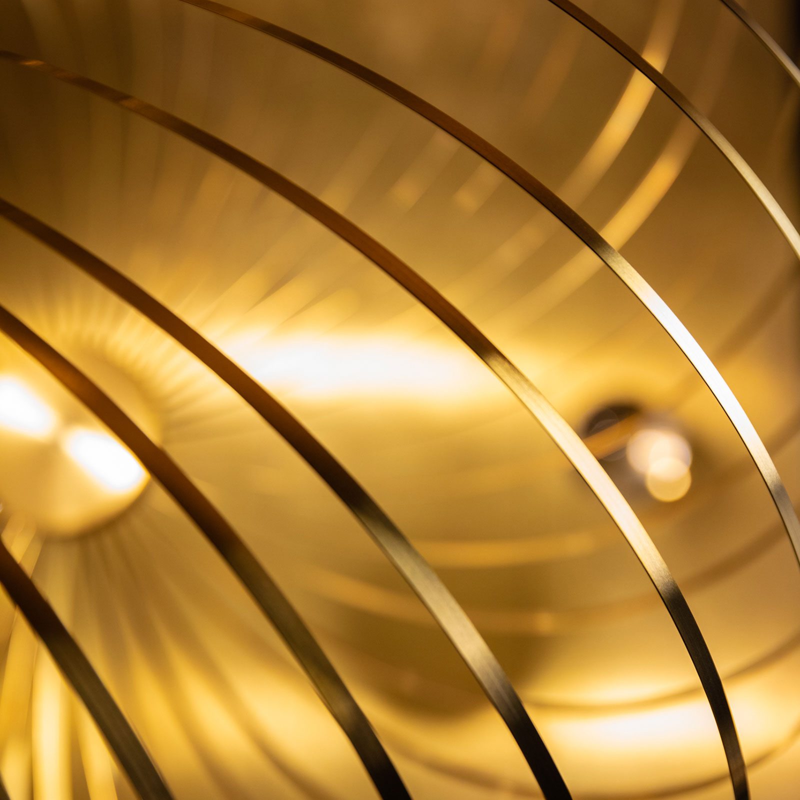 Spring Suspension Medium Brass - Tom Dixon
