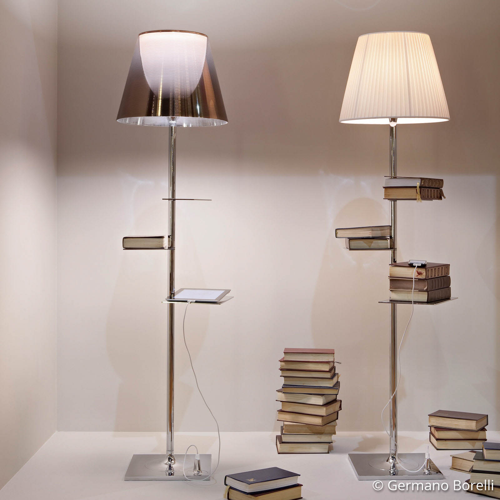 FLOS Bibliotheque Nationale Stehlampe PVC-Gewebe
