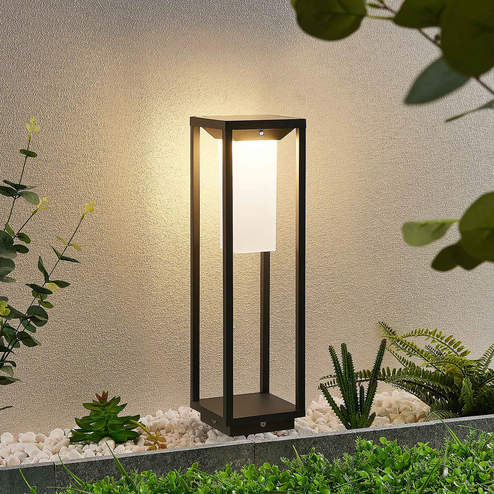 Lucande Eliel lampă LED solară cu postament, 50 cm