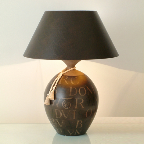 Piękna lampa stołowa Carattere Grandissima