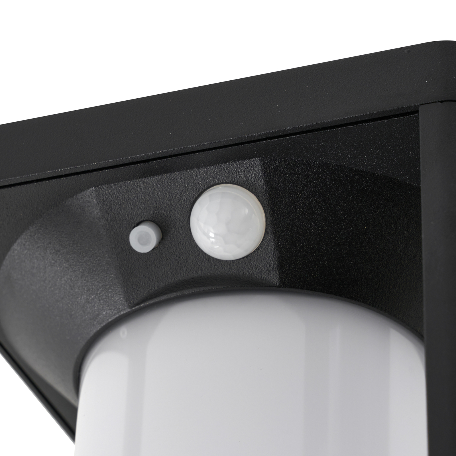 Lucande LED napelemes falilámpa Tilena, fekete, alumínium, érzékelővel
