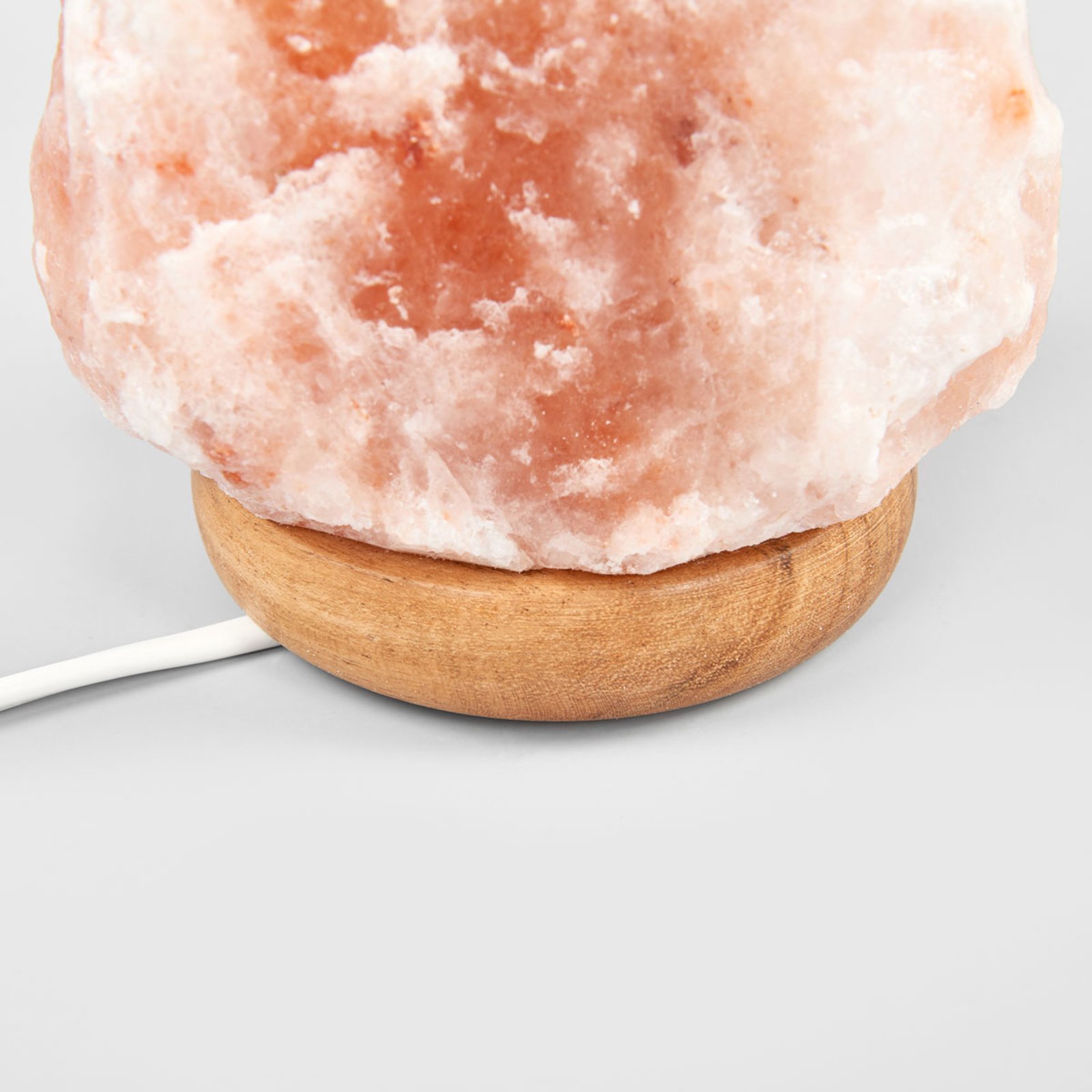 ROCK salt lamp emits wellness light 3 kg Lights.ie