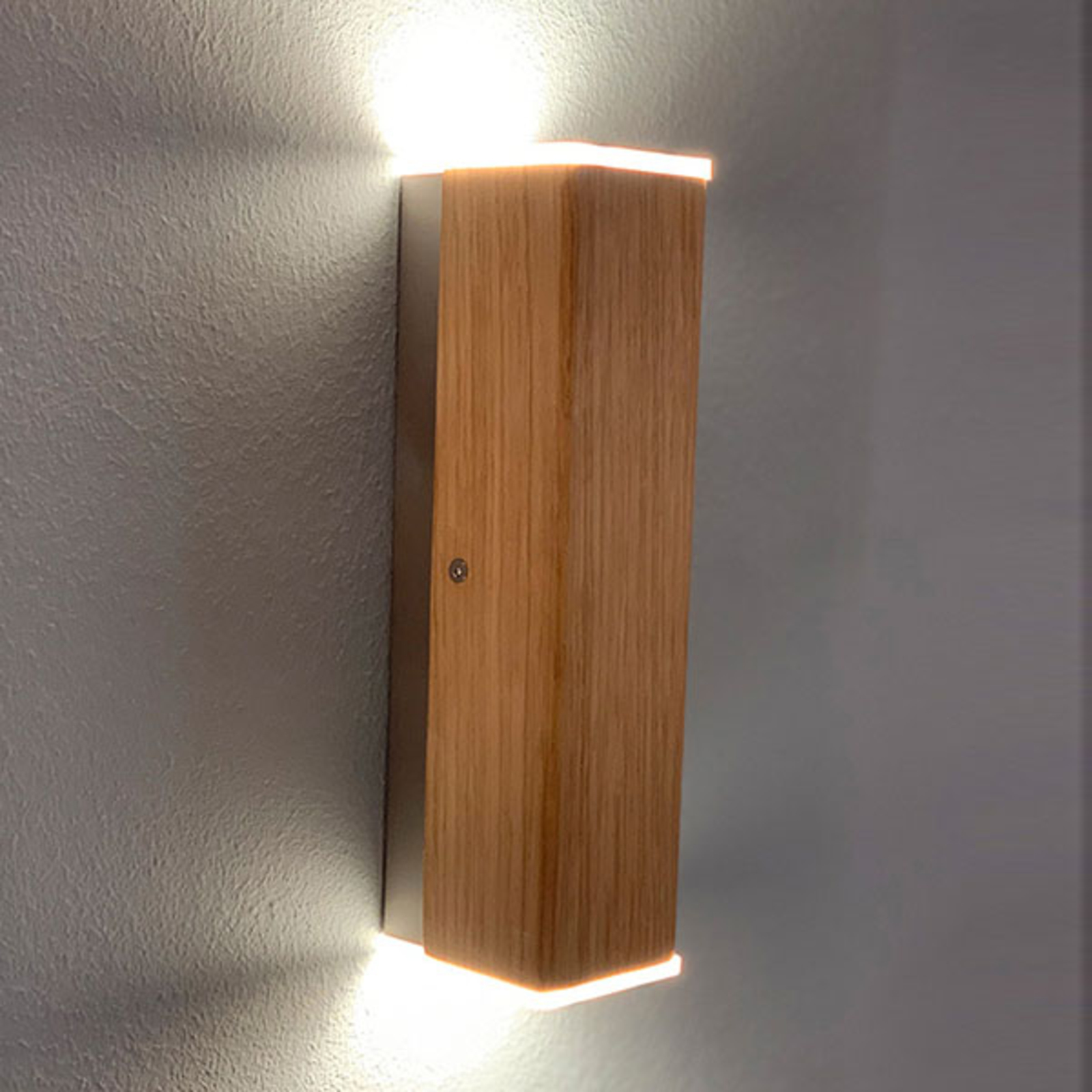 HerzBlut Leonora LED wall lamp up/down oiled oak, for Living / Dining Room, solid wood, metal, plastic, 3 W, energy efficiency: A+, W: 6 cm, H: 21 cm