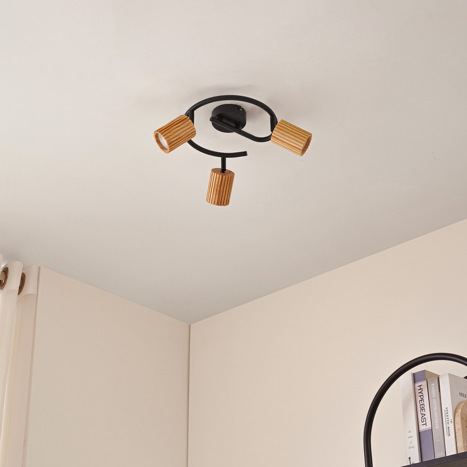 Lindby Deckenstrahler Stralino, 3-flammig, Ø31cm, Holz, GU10