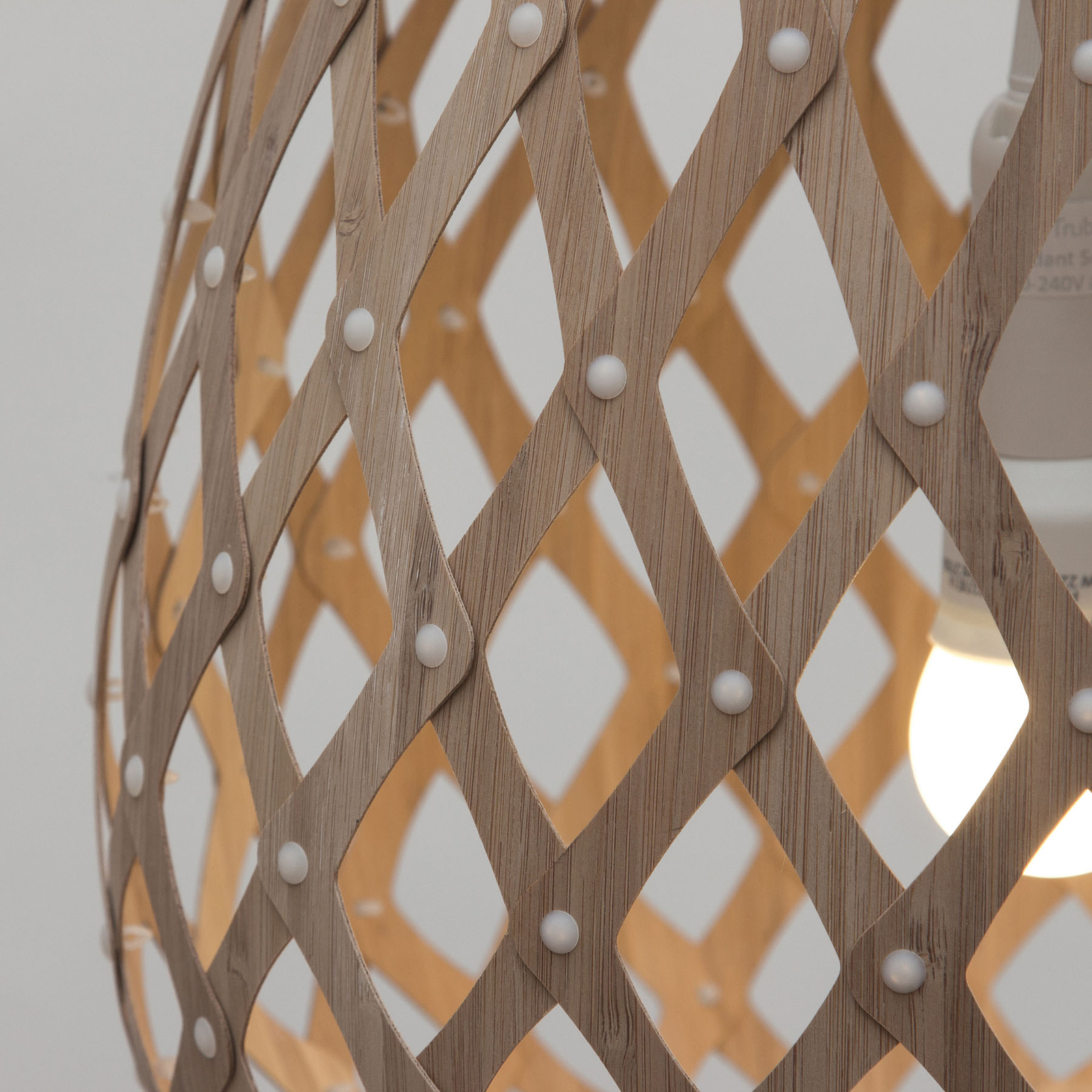 david trubridge Koura lámpara colgante 50 cm bambú