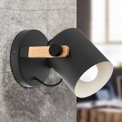 Aplique Hornwood con detalles de madera, negro