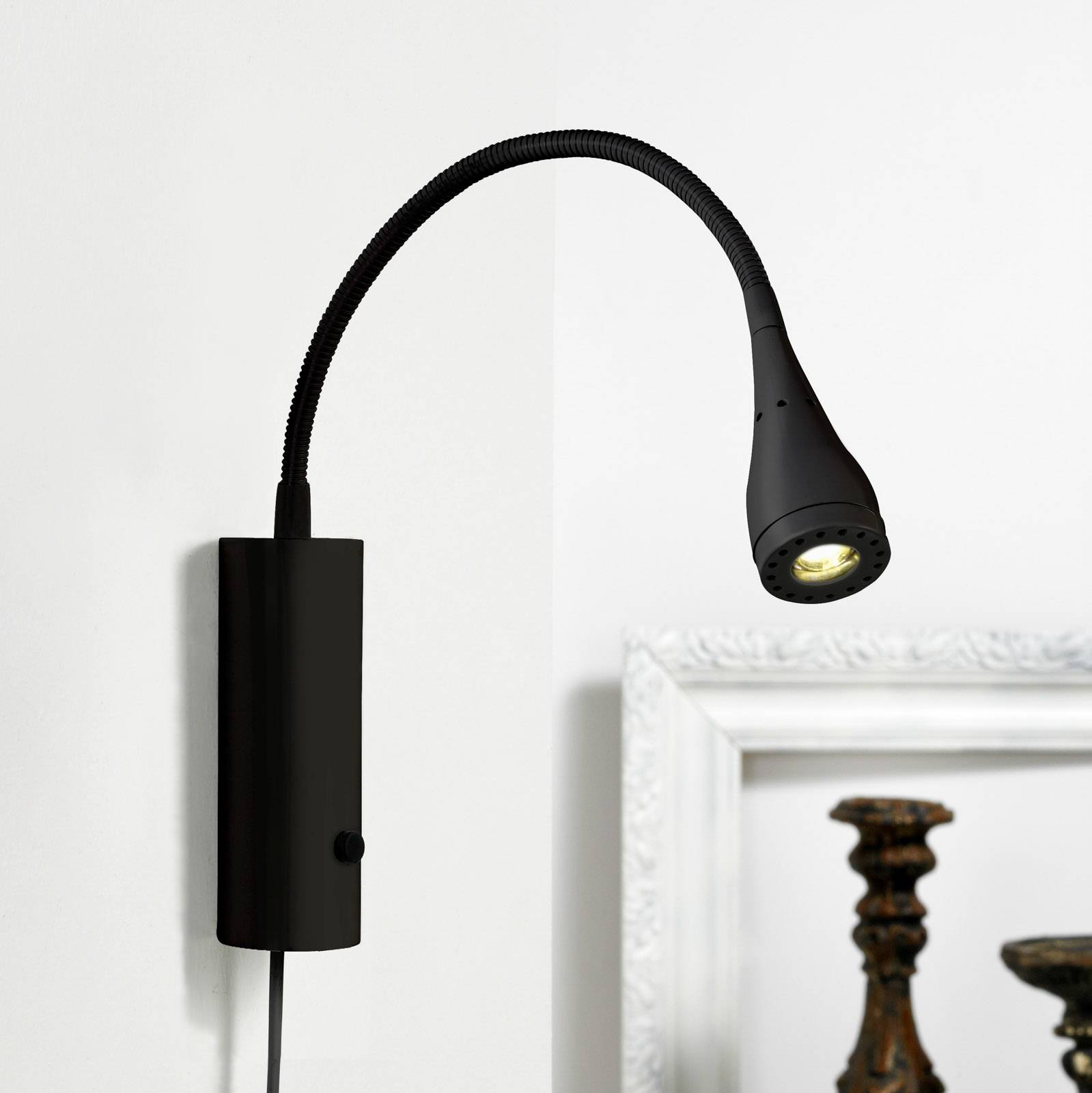 Led-wandlamp Mento met flexarm, zwart
