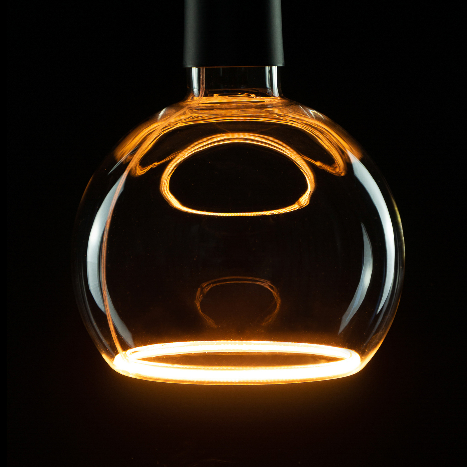 SEGULA floating globe LED bulb G150 E27 4.5W clear