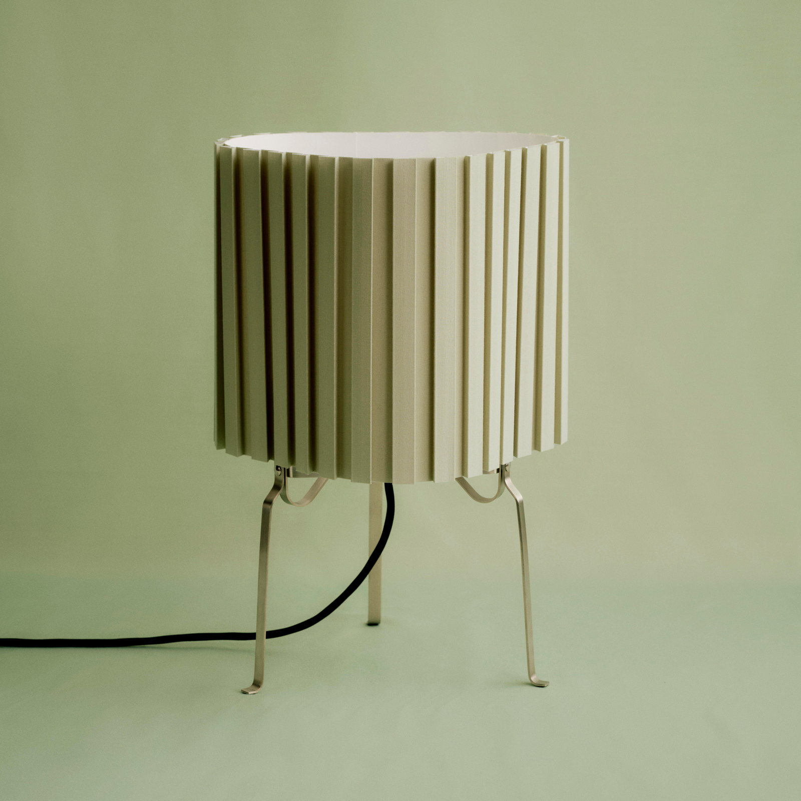 HAY laualamp Canelé, roheline, kõrgus 37 cm, E14, tekstiil HAY laualamp Canelé, roheline, kõrgus 37 cm, E14, tekstiil