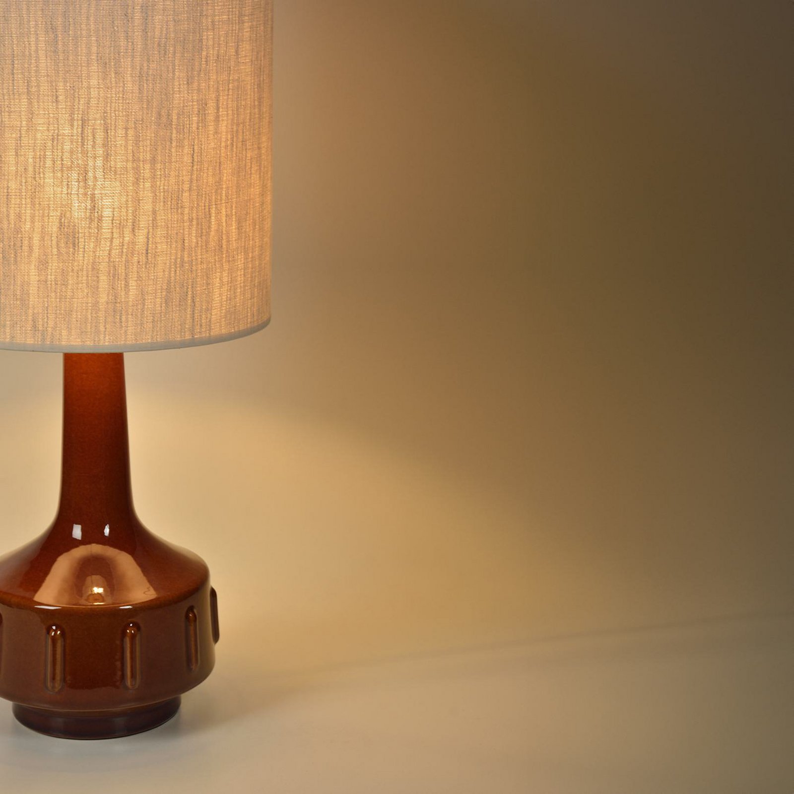 MARKET SET Lampă de masă Jimmy, maro/bej, înălțime 83 cm