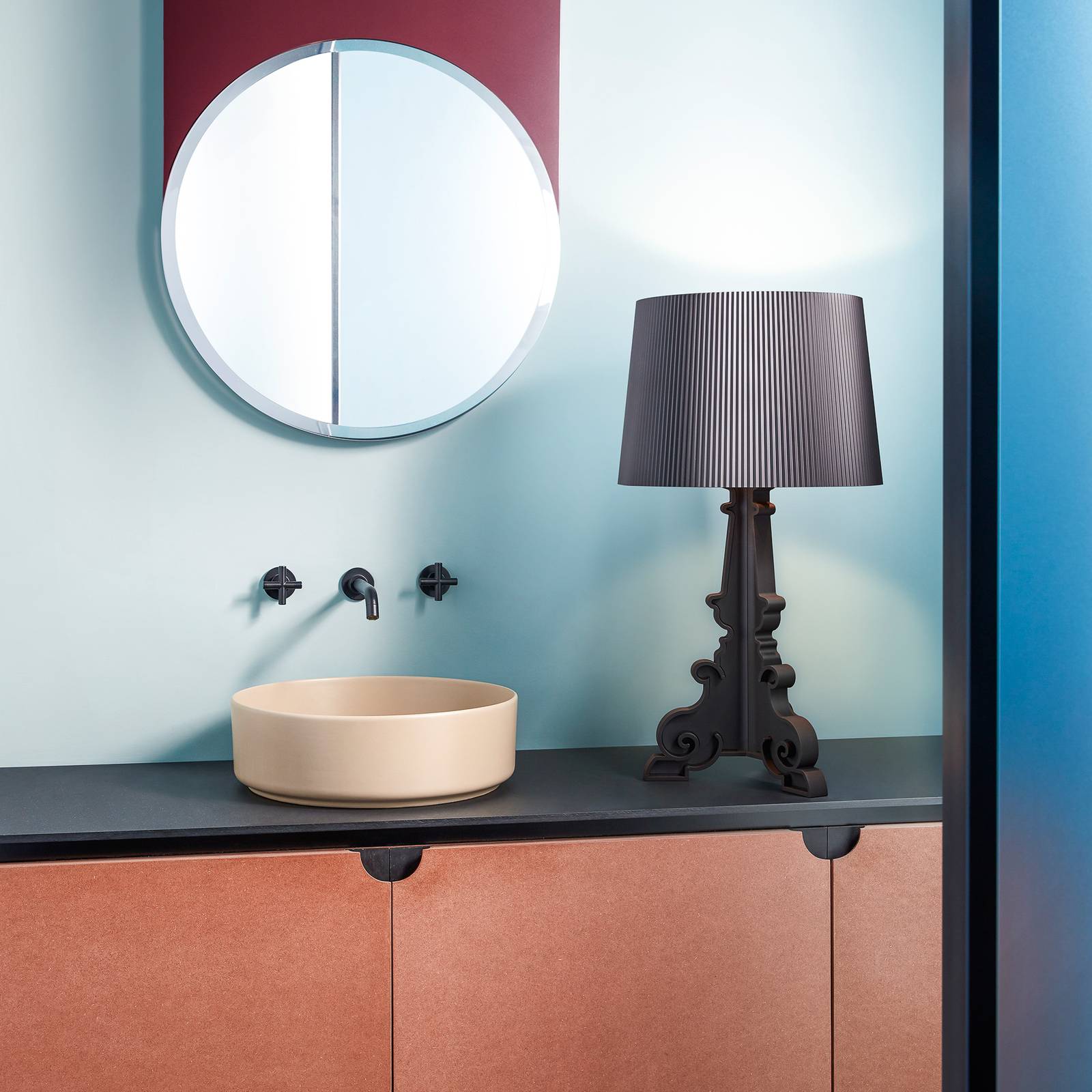 Kartell Bourgie Mat lampa stołowa LED E14 czarna