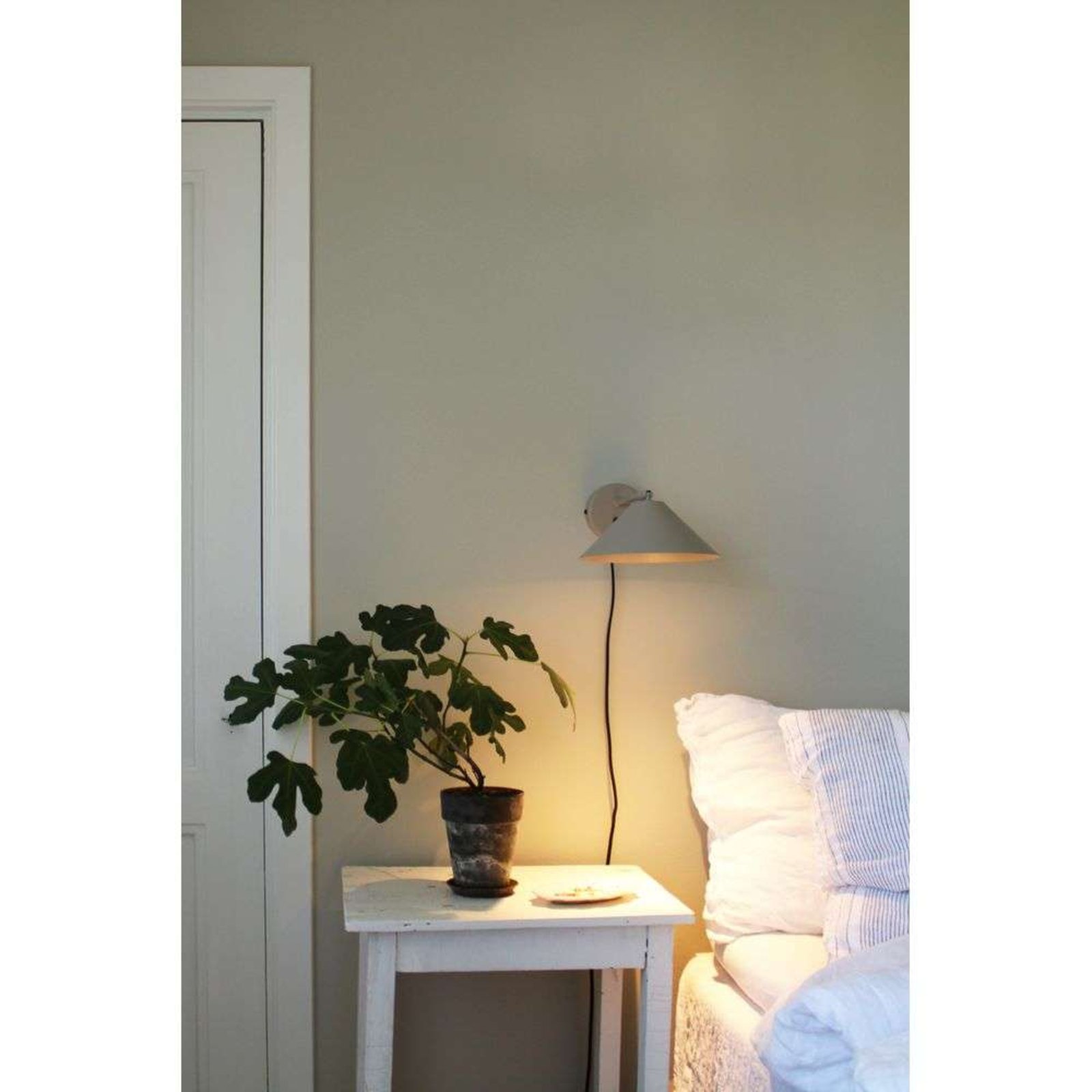 Cannes 20 Φωτιστικό τοίχου Mud - Globen Lighting Cannes 20 Φωτιστικό τοίχου Mud - Globen Lighting