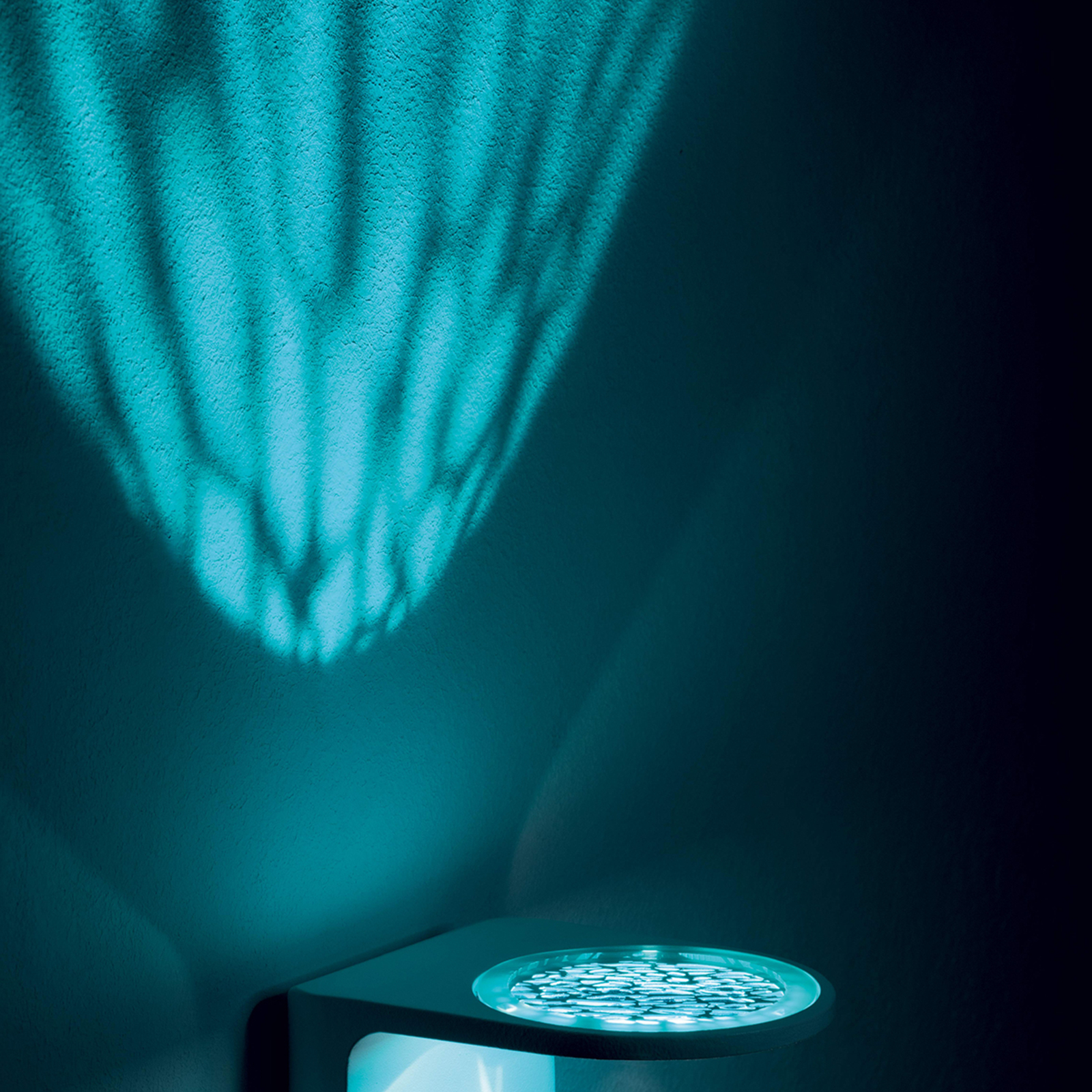 2Nights_W2 LED zidna svjetiljka s fleksibilnim reflektorom