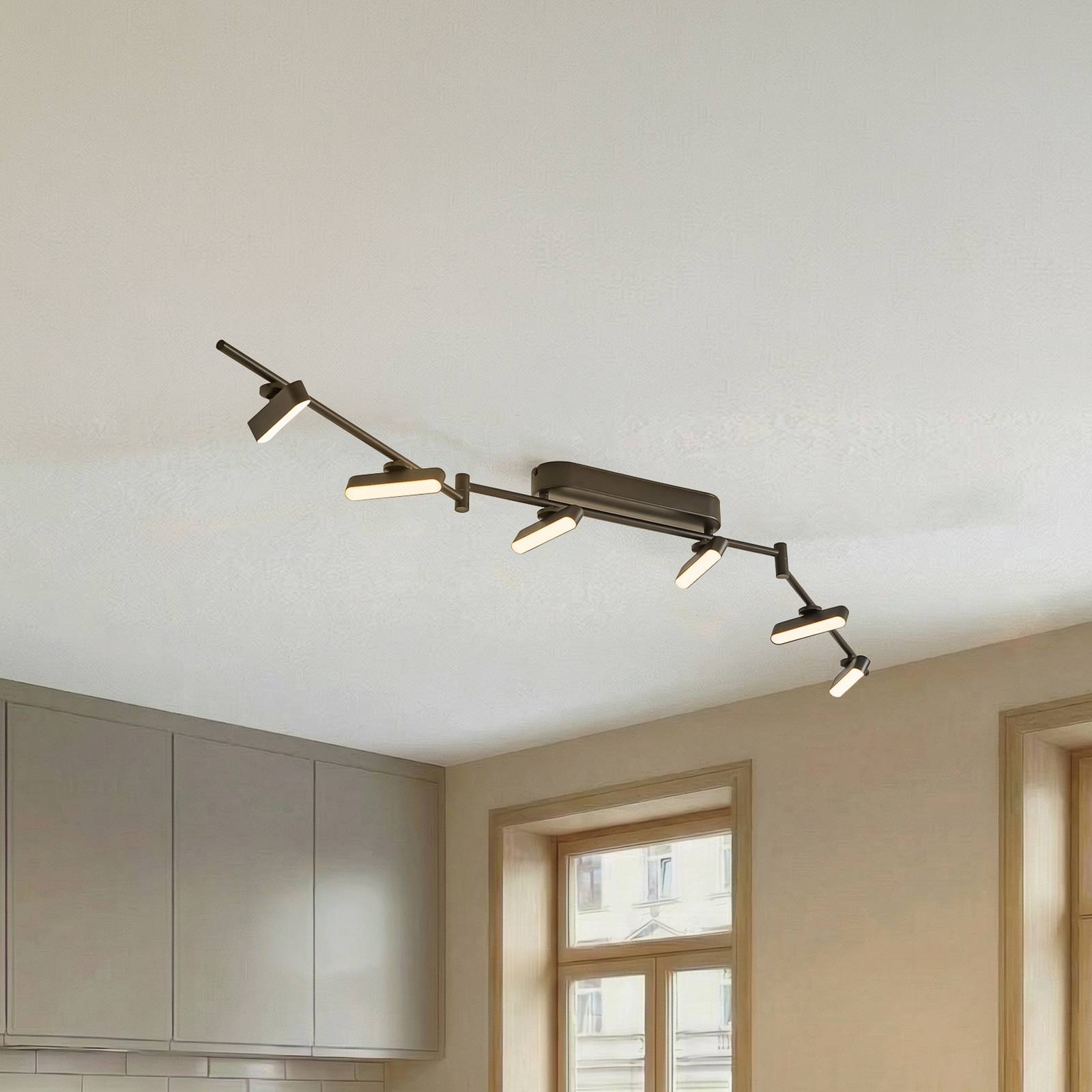 Spot LED Eldrin de Lindby, noir, à 6 lampes, réglette lumineuse