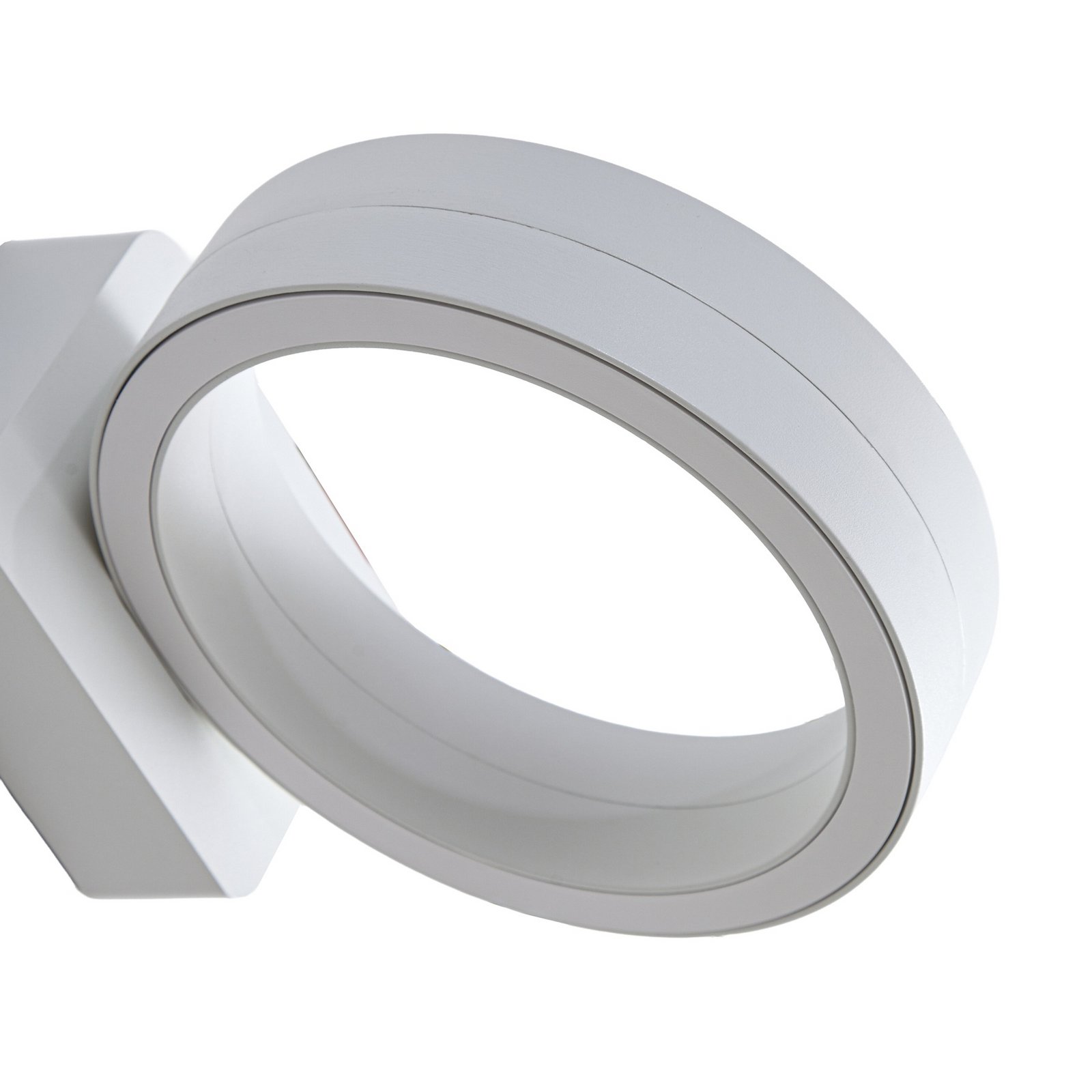 Lindby Selviro LED outdoor wall light, white, Ø 20 cm, IP65