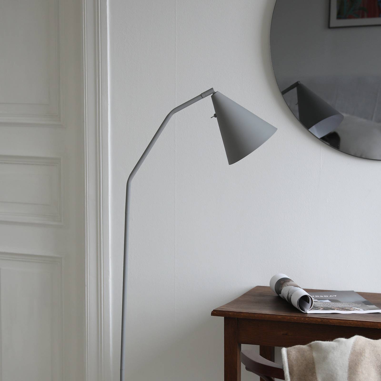 Markslöjd LED-Standleuchte Funil, grau, Metall, dimmbar günstig online kaufen