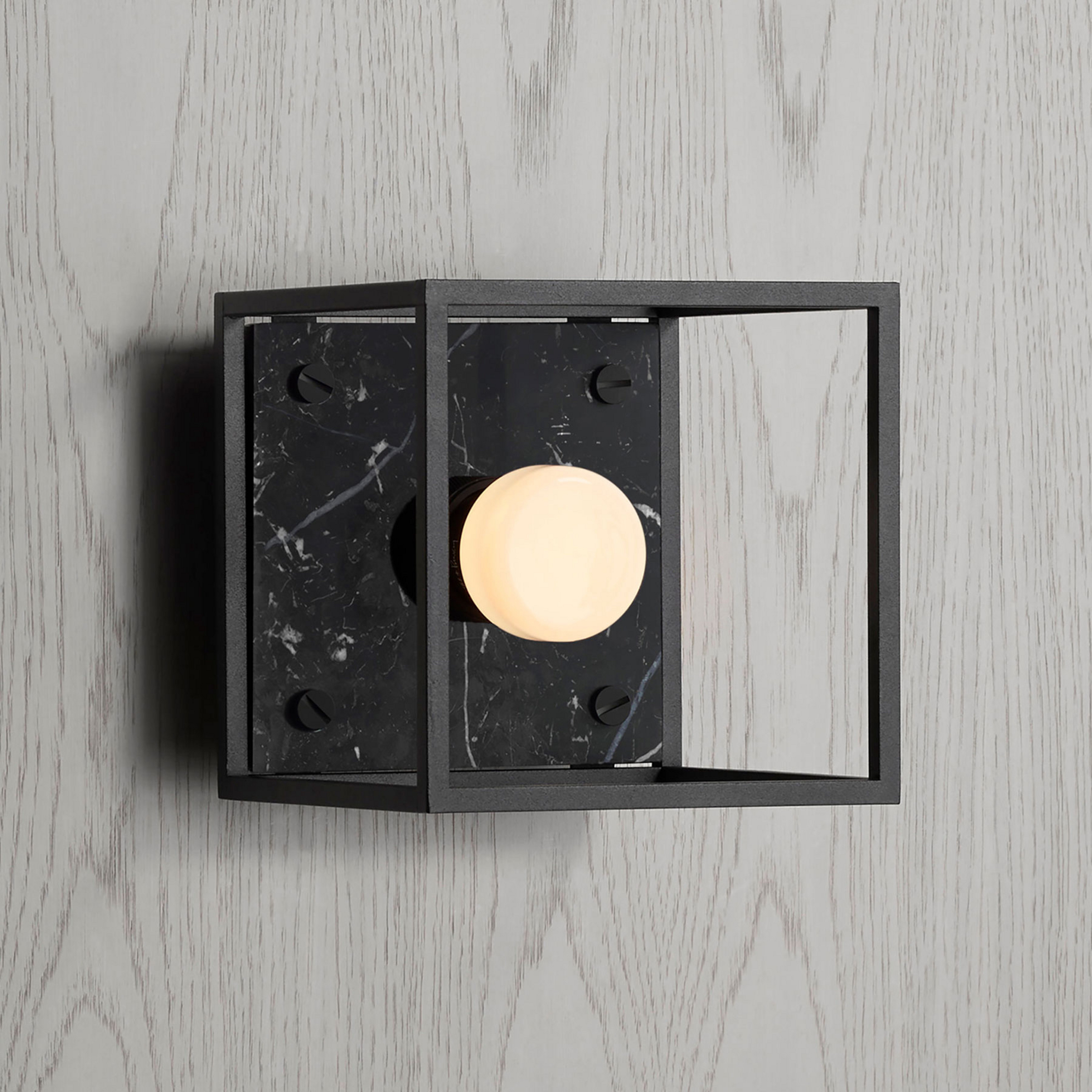 Buster + Punch Wandleuchte Caged Wall small, Marmor schwarz