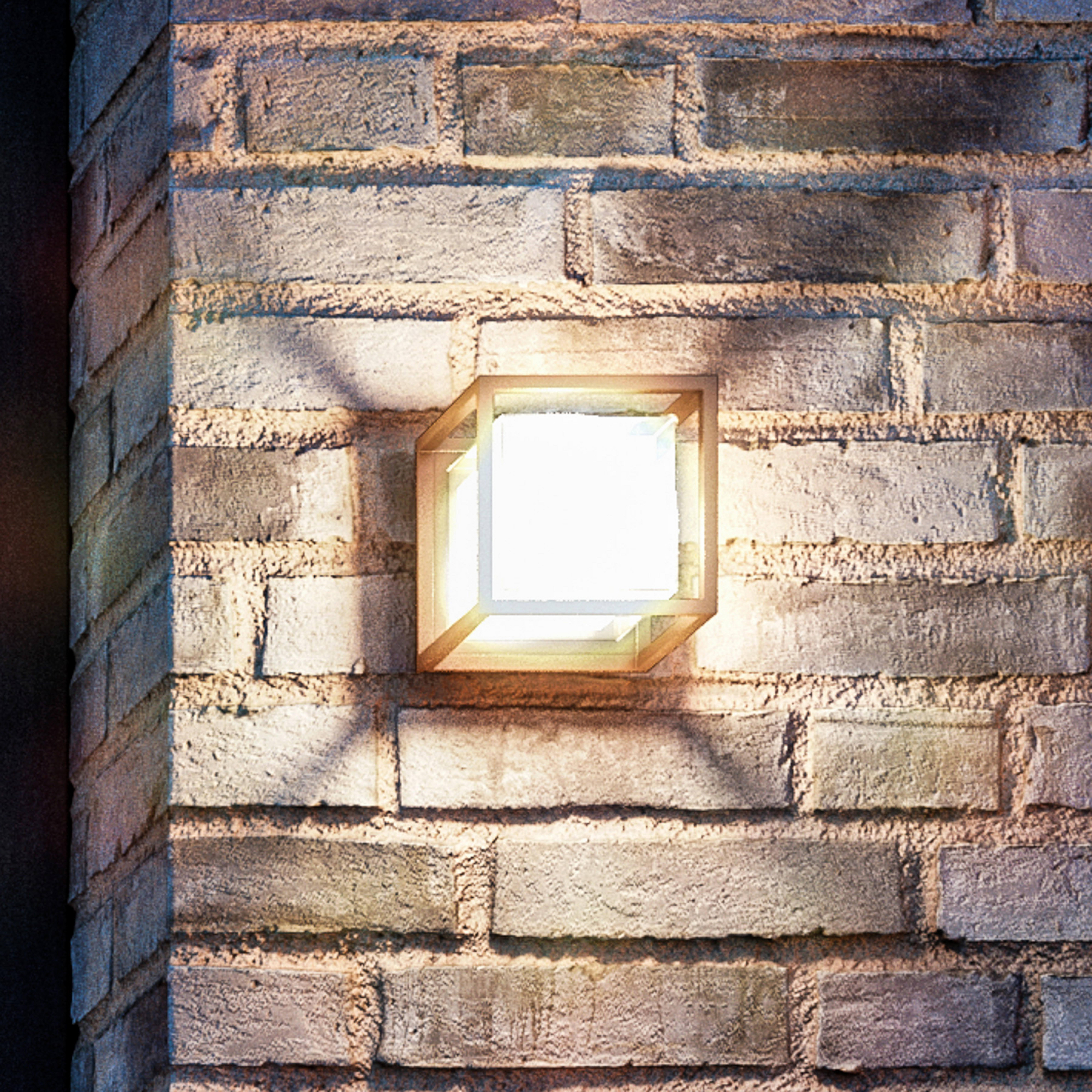 Applique da esterno Cubic LED, in alluminio, a forma di cubo